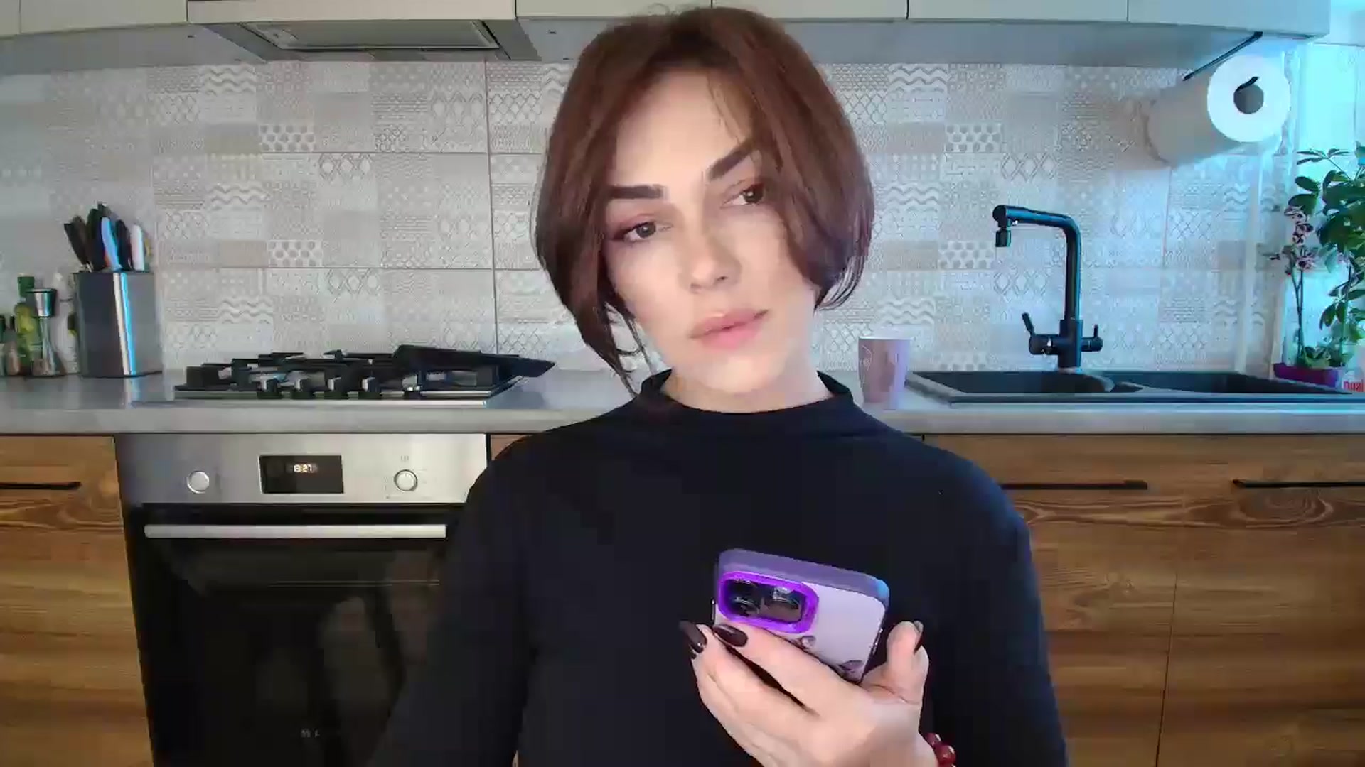 Gallery image thumbnail from MissNelly_'s myfreecams stream on, 09/25/2025, 09:07 image 4 of 20