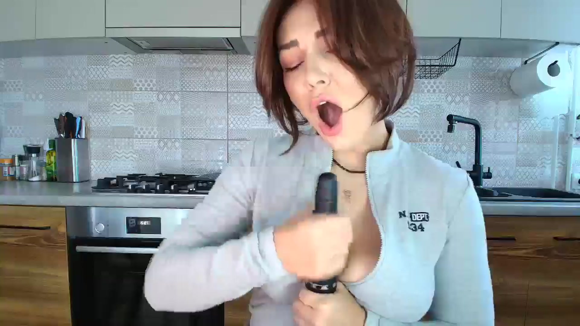 Gallery image thumbnail from MissNelly_'s myfreecams stream on, 09/26/2025, 11:56 image 6 of 20