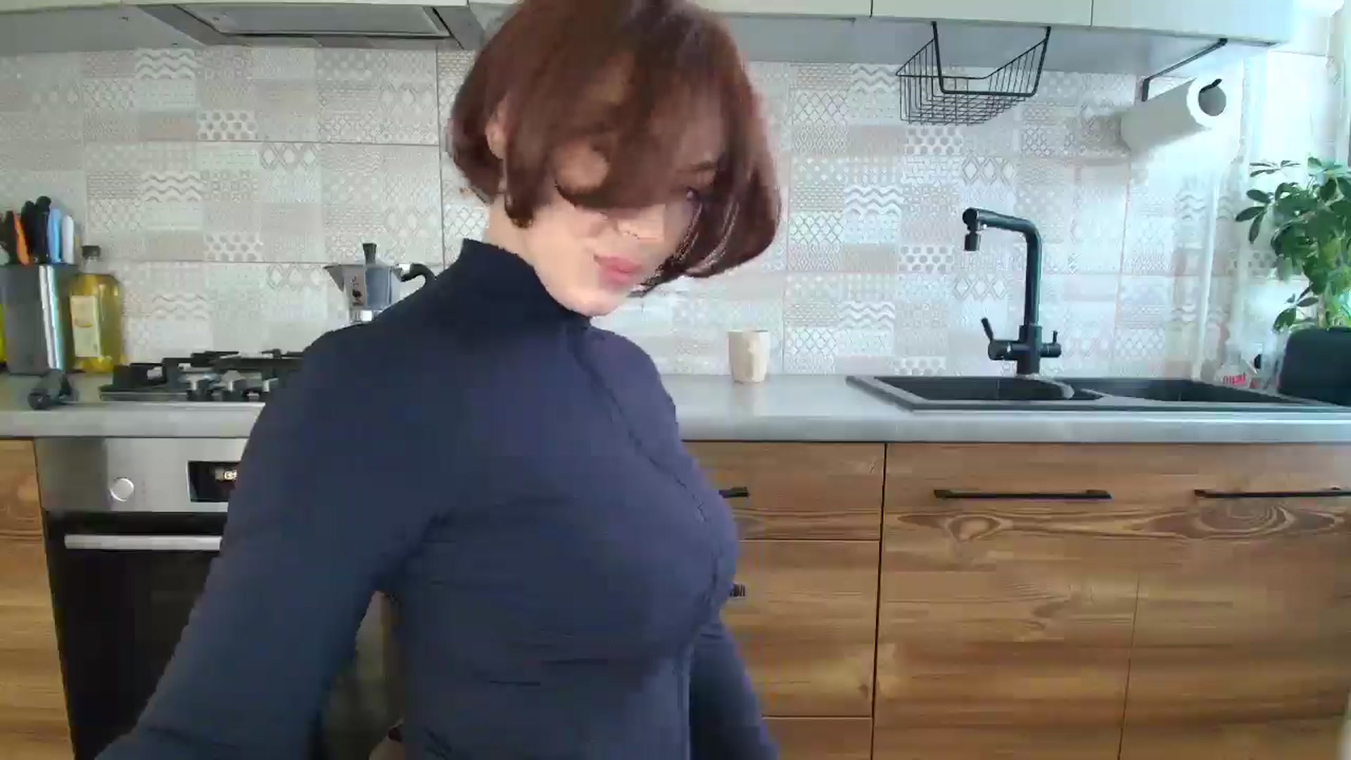 Gallery image thumbnail from MissNelly_'s myfreecams stream on, 09/28/2025, 11:39 image 18 of 20