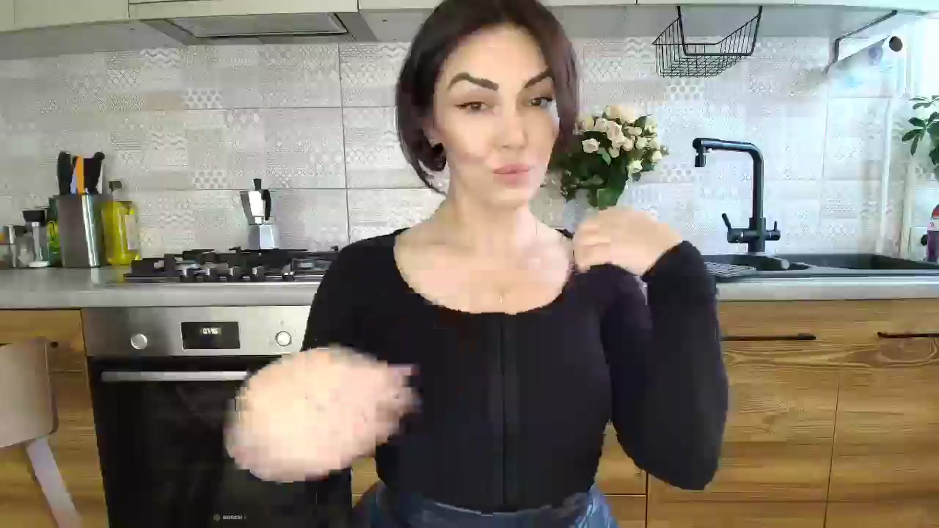 Gallery image thumbnail from MissNelly_'s myfreecams stream on, 10/04/2025, 11:38 image 17 of 20