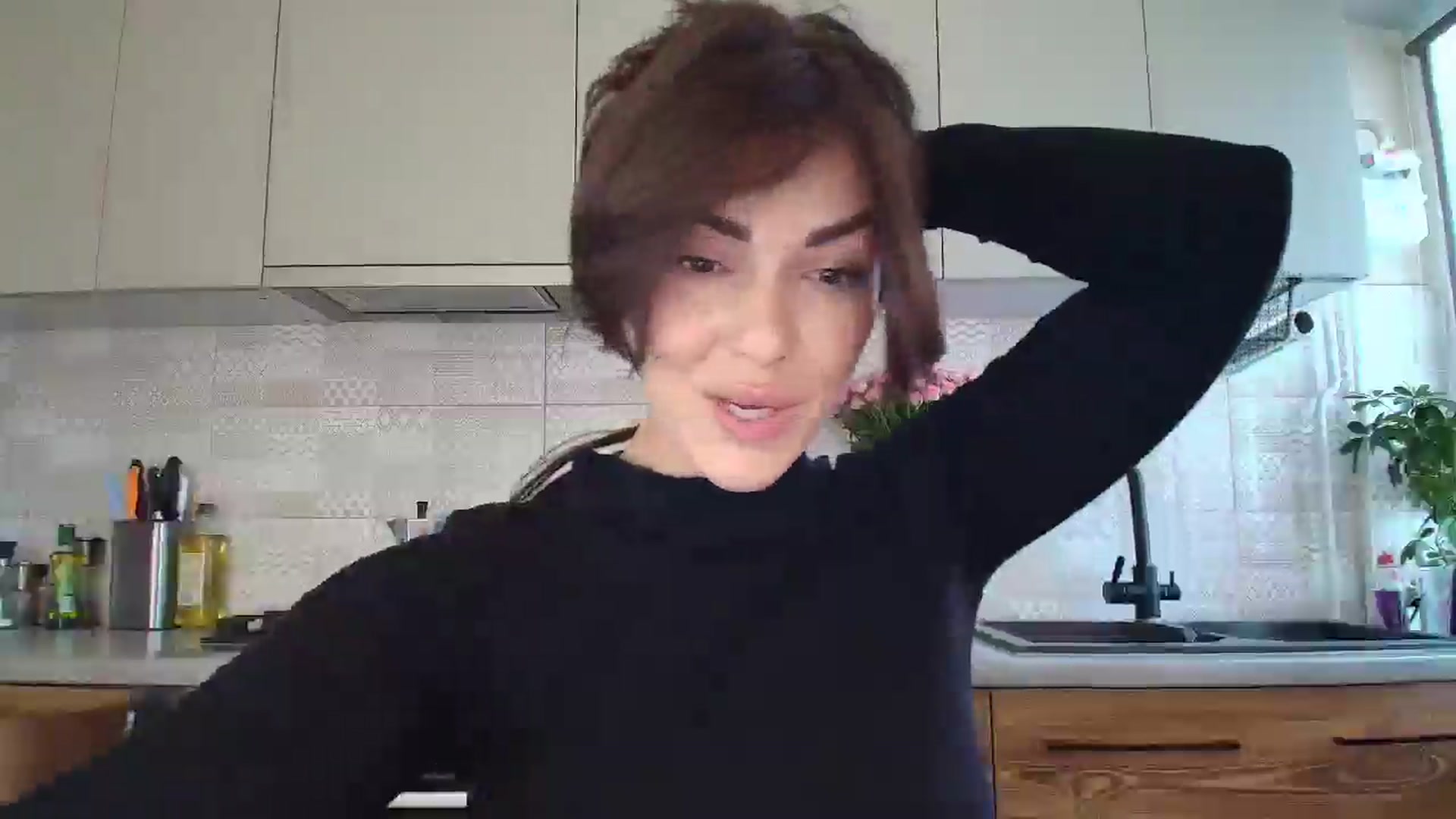 Gallery image thumbnail from MissNelly_'s myfreecams stream on, 10/06/2025, 13:25 image 5 of 20