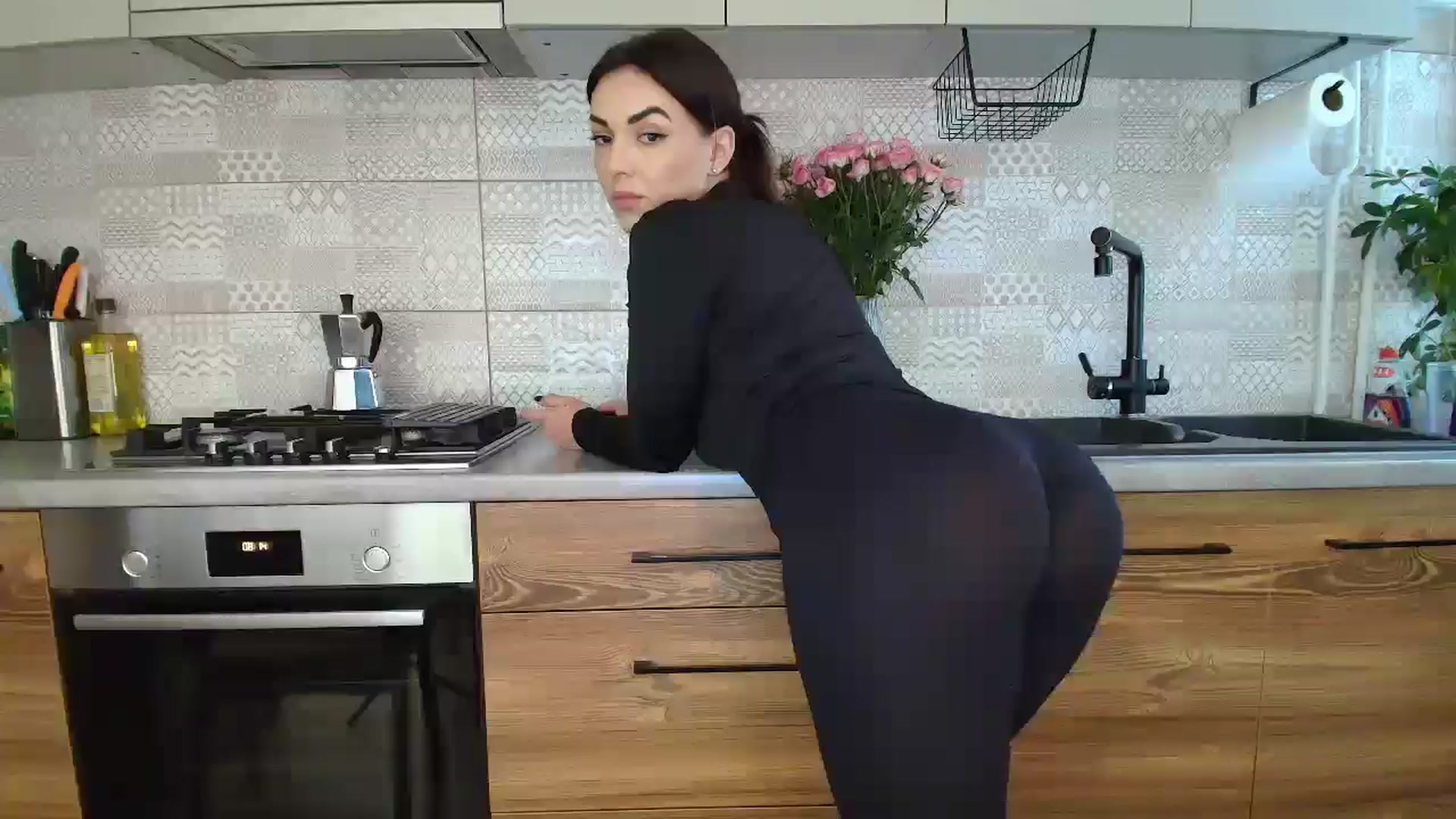 Gallery image thumbnail from MissNelly_'s myfreecams stream on, 10/10/2025, 12:13 image 18 of 20