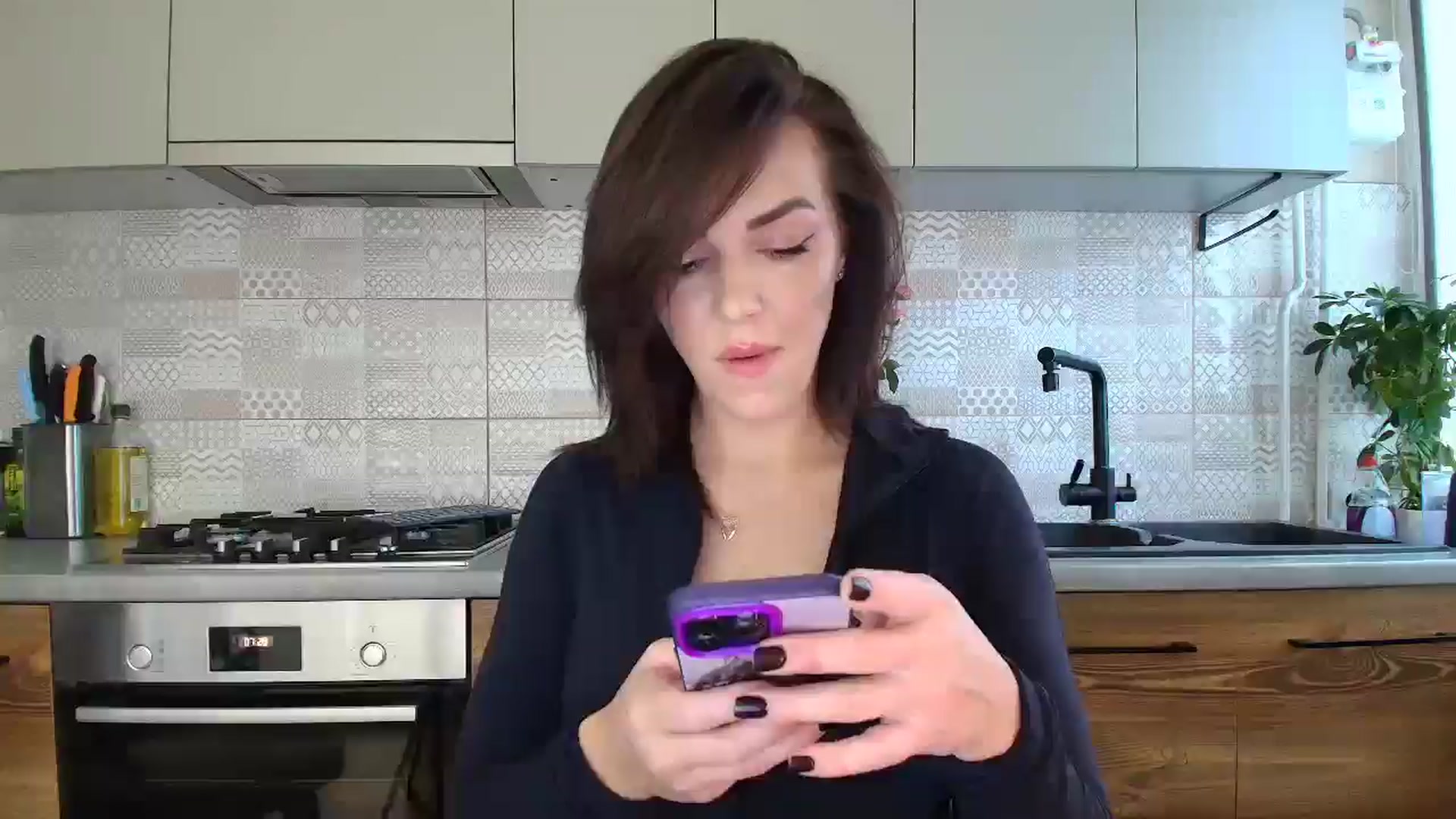 Gallery image thumbnail from MissNelly_'s myfreecams stream on, 10/11/2025, 11:20 image 1 of 20