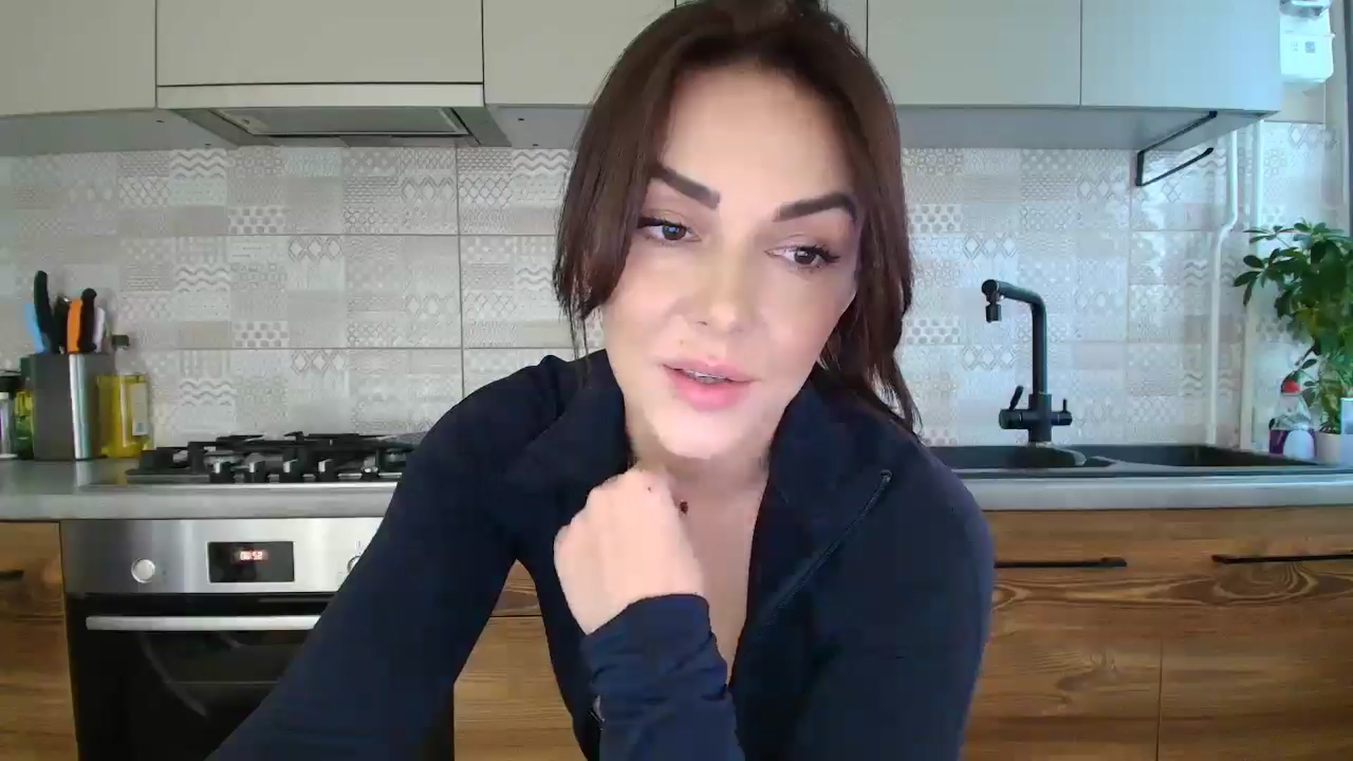 Gallery image thumbnail from MissNelly_'s myfreecams stream on, 10/11/2025, 14:05 image 7 of 20