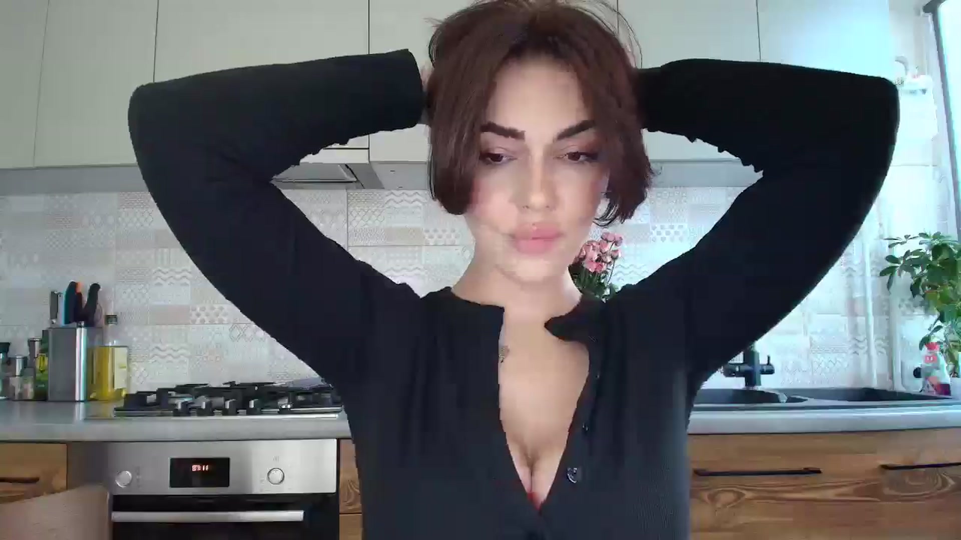 Gallery image thumbnail from MissNelly_'s myfreecams stream on, 10/13/2025, 13:30 image 9 of 20