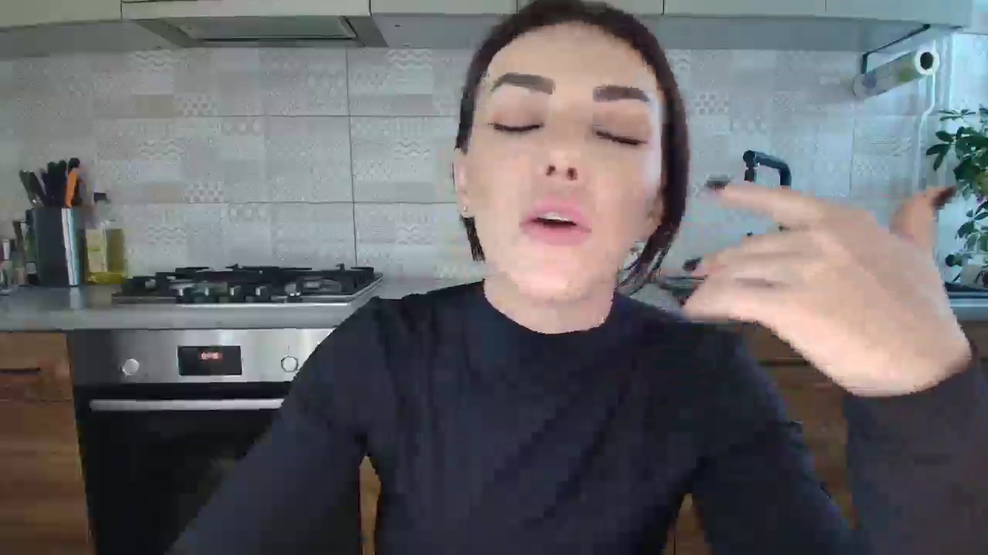 Gallery image thumbnail from MissNelly_'s myfreecams stream on, 10/15/2025, 13:41 image 4 of 20