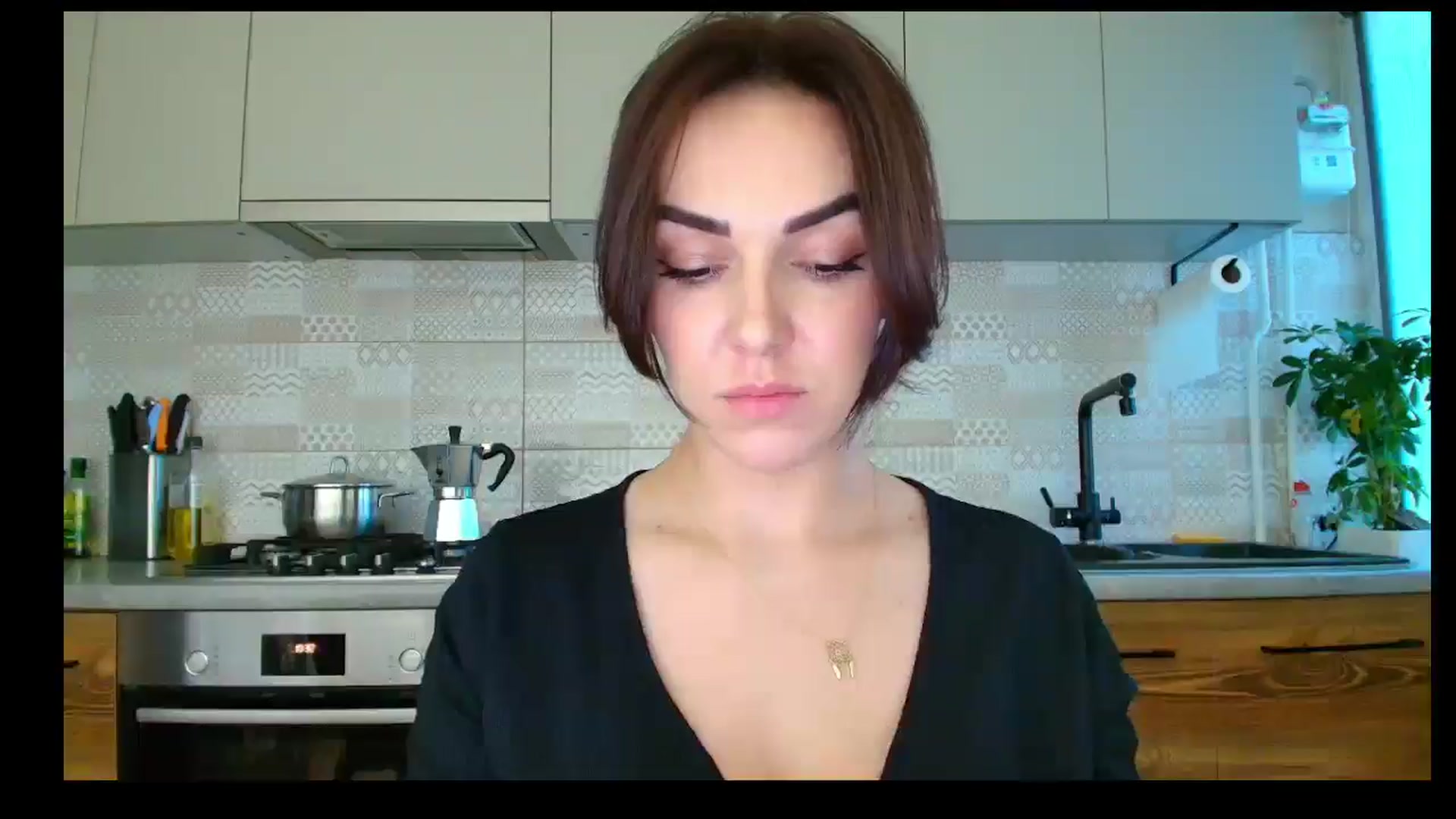 Gallery image thumbnail from MissNelly_'s myfreecams stream on, 10/21/2025, 14:52 image 19 of 20