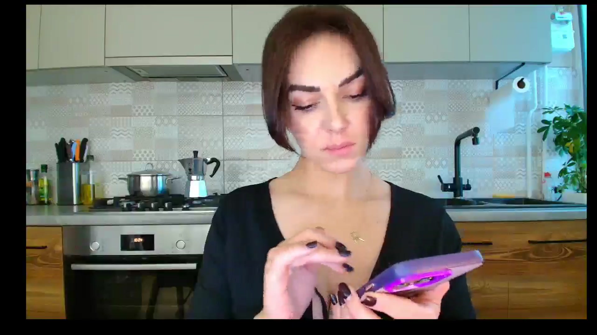 Gallery image thumbnail from MissNelly_'s myfreecams stream on, 10/21/2025, 14:52 image 11 of 20
