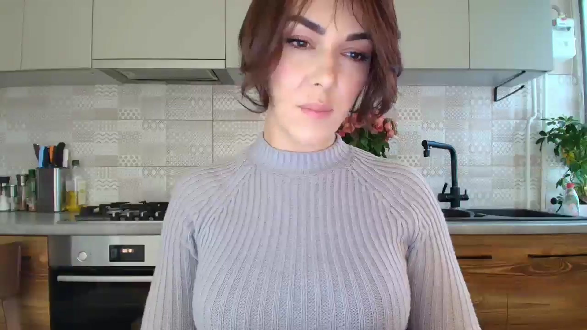 Gallery image thumbnail from MissNelly_'s myfreecams stream on, 10/27/2025, 12:47 image 2 of 20