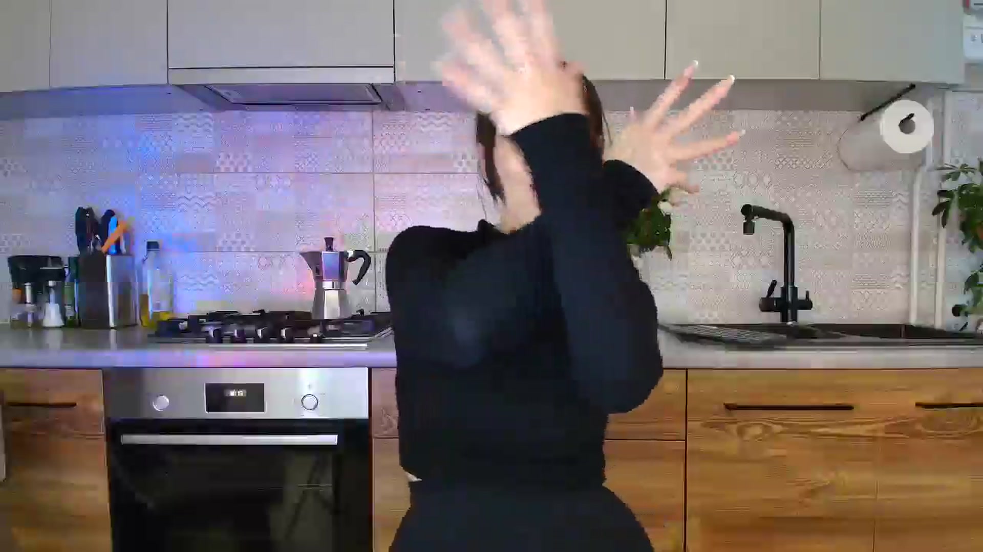 Gallery image thumbnail from MissNelly_'s myfreecams stream on, 11/04/2025, 15:50 image 10 of 20