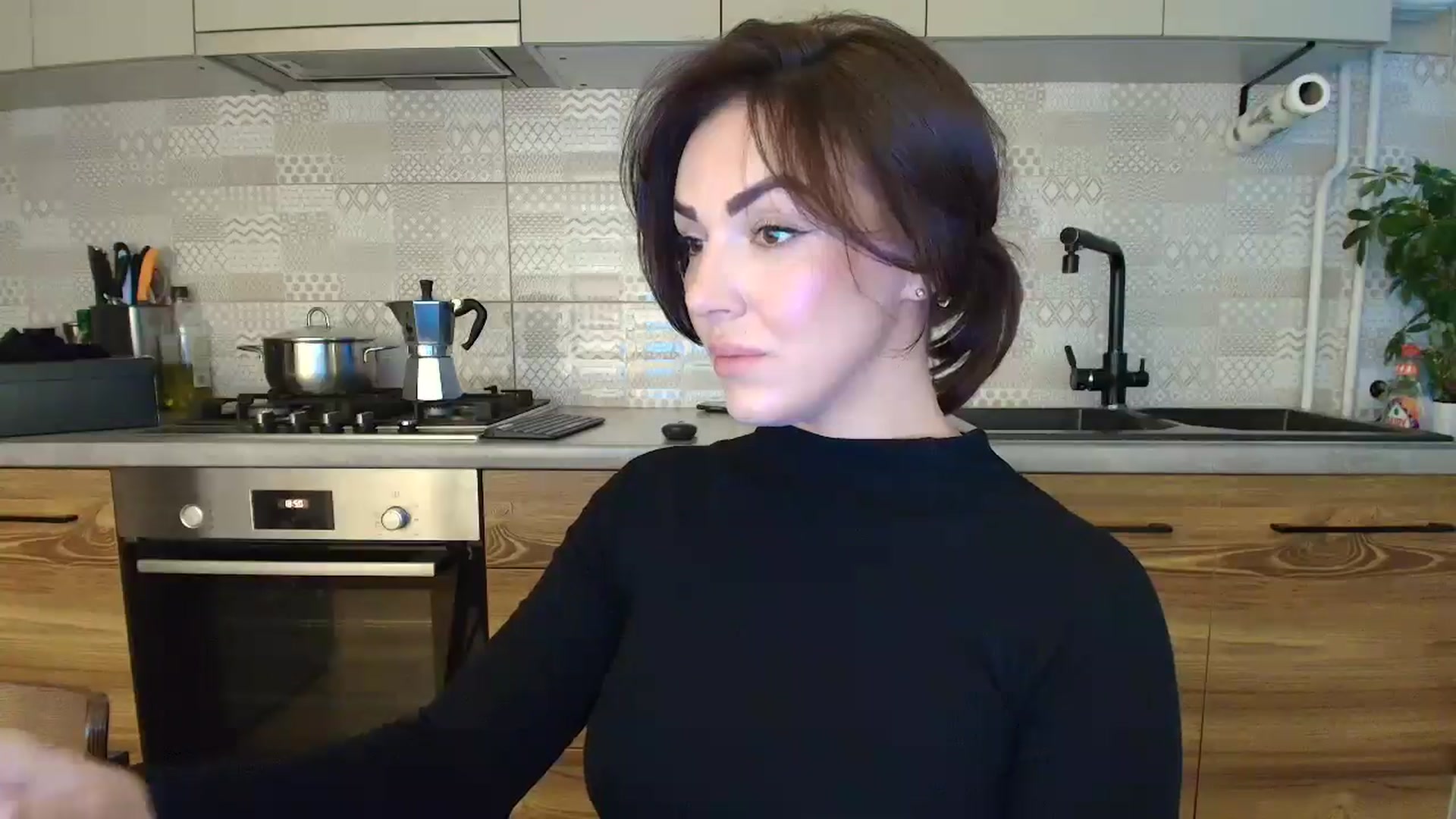 Gallery image thumbnail from MissNelly_'s myfreecams stream on, 11/11/2025, 15:08 image 17 of 20