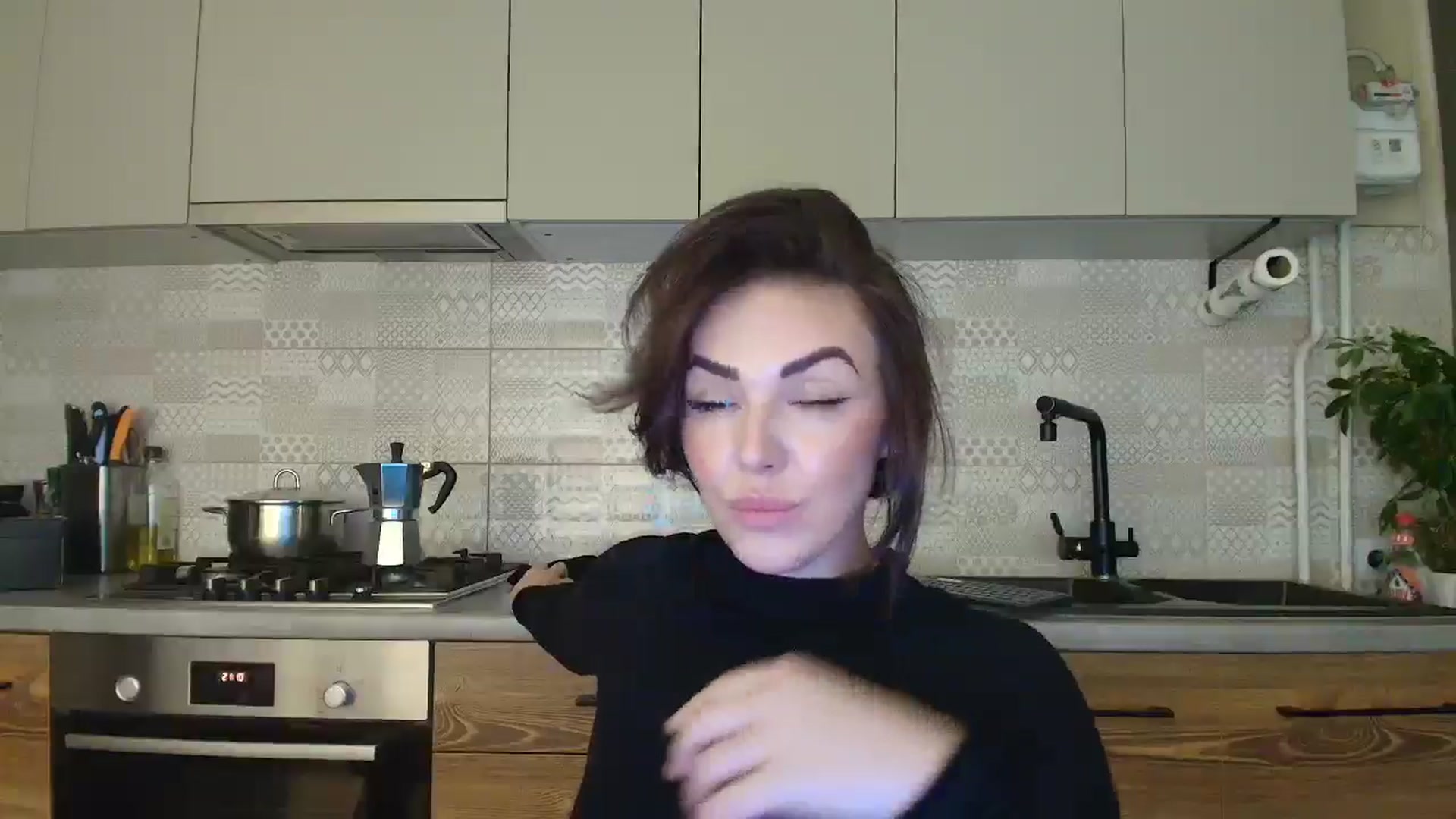 Gallery image thumbnail from MissNelly_'s myfreecams stream on, 11/11/2025, 17:28 image 13 of 20