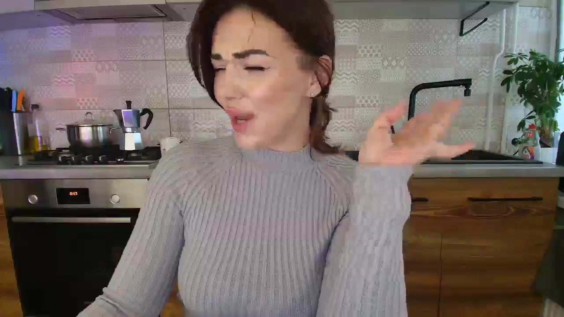Gallery image thumbnail from MissNelly_'s myfreecams stream on, 11/12/2025, 12:38 image 14 of 20