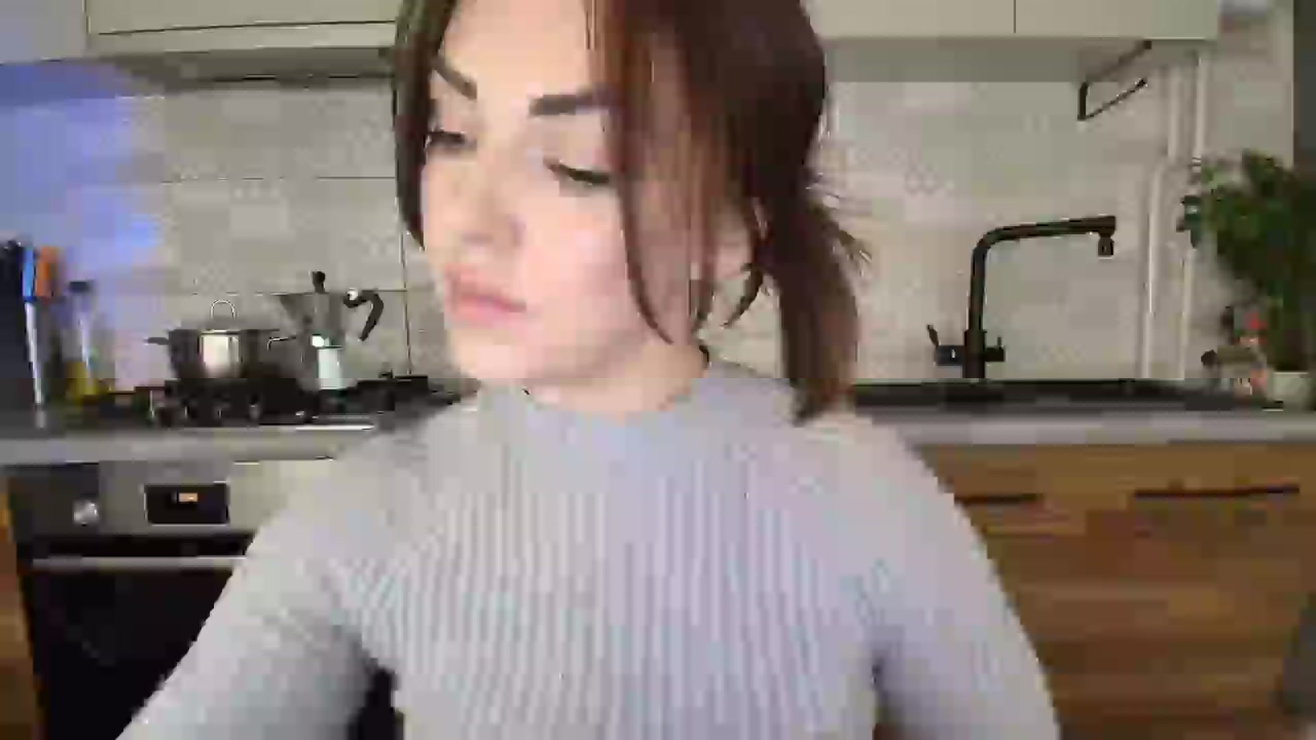 Gallery image thumbnail from MissNelly_'s myfreecams stream on, 11/12/2025, 15:47 image 1 of 20