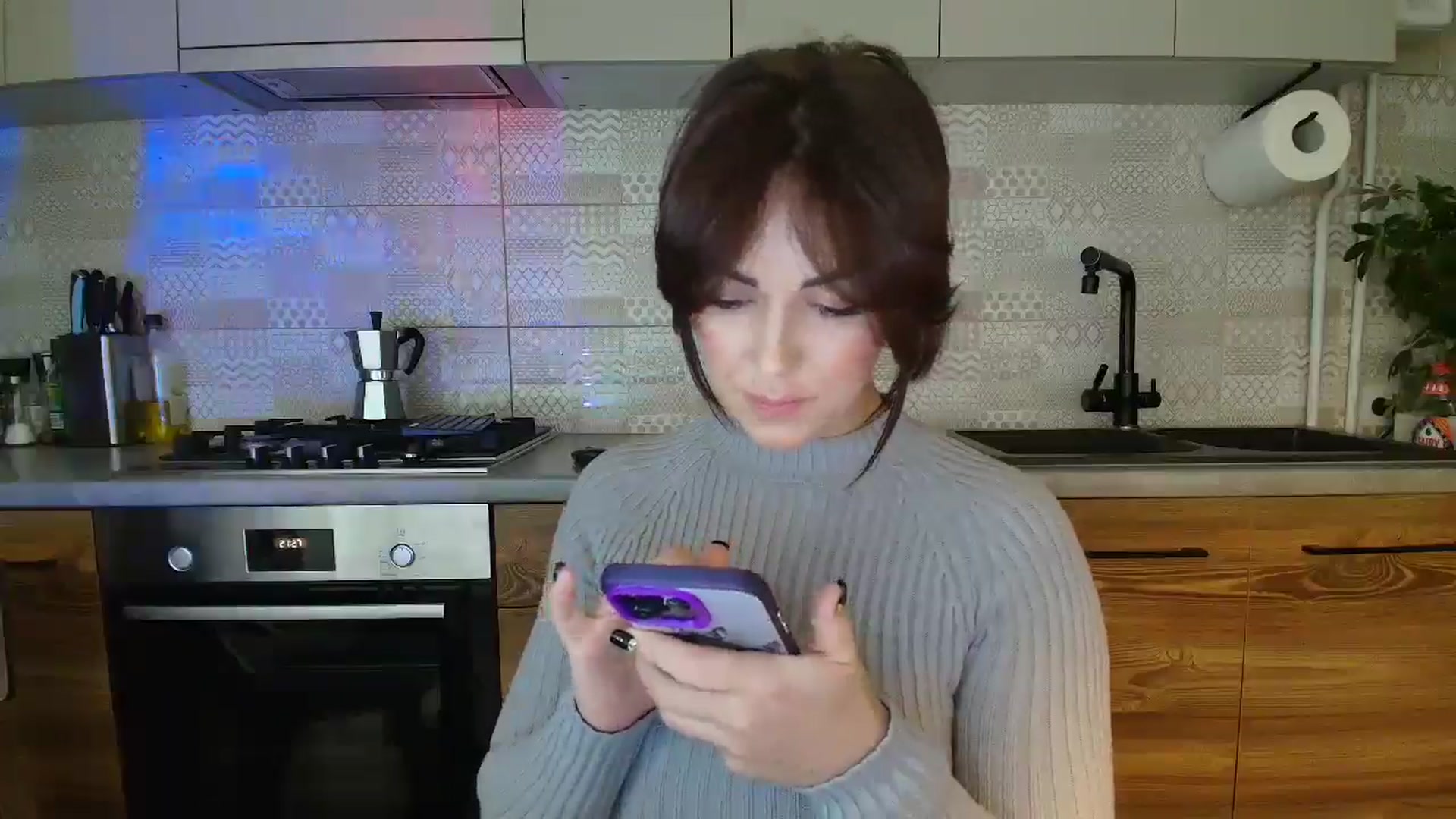 Gallery image thumbnail from MissNelly_'s myfreecams stream on, 11/15/2025, 17:30 image 9 of 20