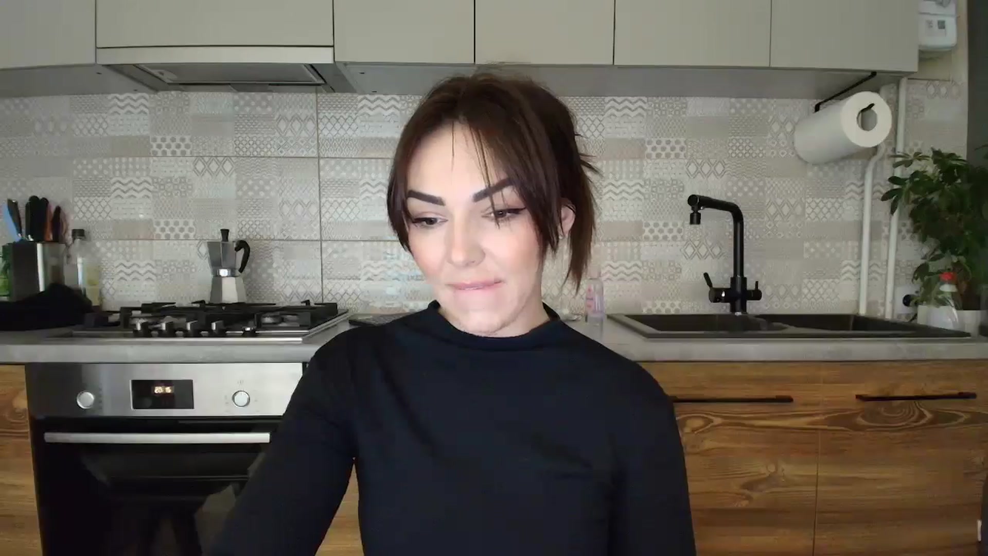 Gallery image thumbnail from MissNelly_'s myfreecams stream on, 11/16/2025, 17:05 image 5 of 20