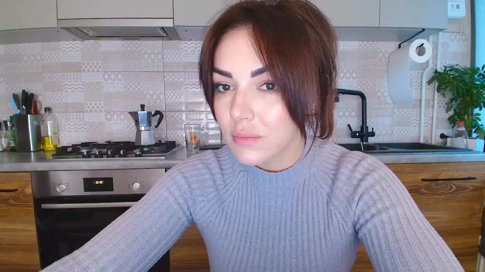 Gallery image thumbnail from MissNelly_'s myfreecams stream on, 11/17/2025, 13:20 image 3 of 20