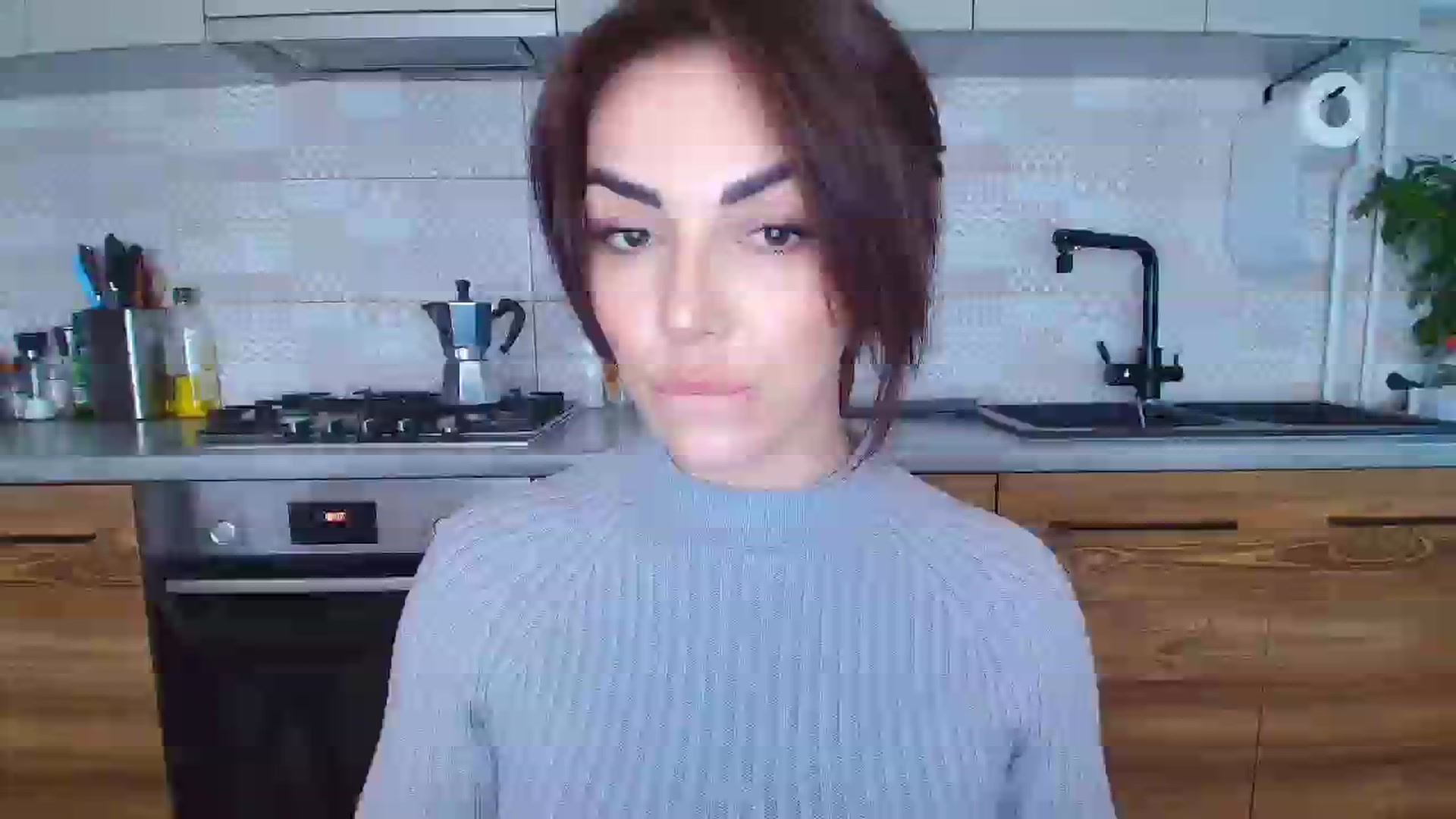 Gallery image thumbnail from MissNelly_'s myfreecams stream on, 11/17/2025, 14:41 image 6 of 20