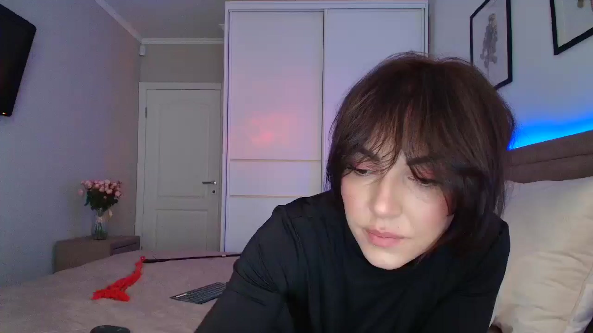 Gallery image thumbnail from MissNelly_'s myfreecams stream on, 11/23/2025, 12:34 image 5 of 20
