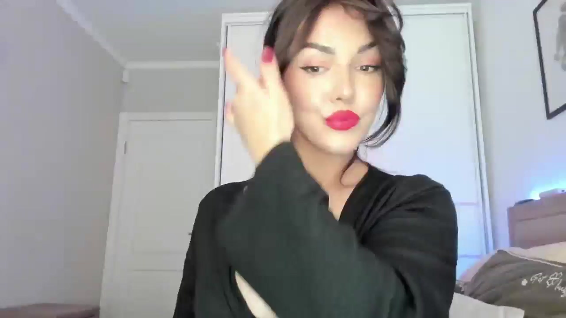 Gallery image thumbnail from MissNelly_'s myfreecams stream on, 11/29/2025, 18:00 image 17 of 20