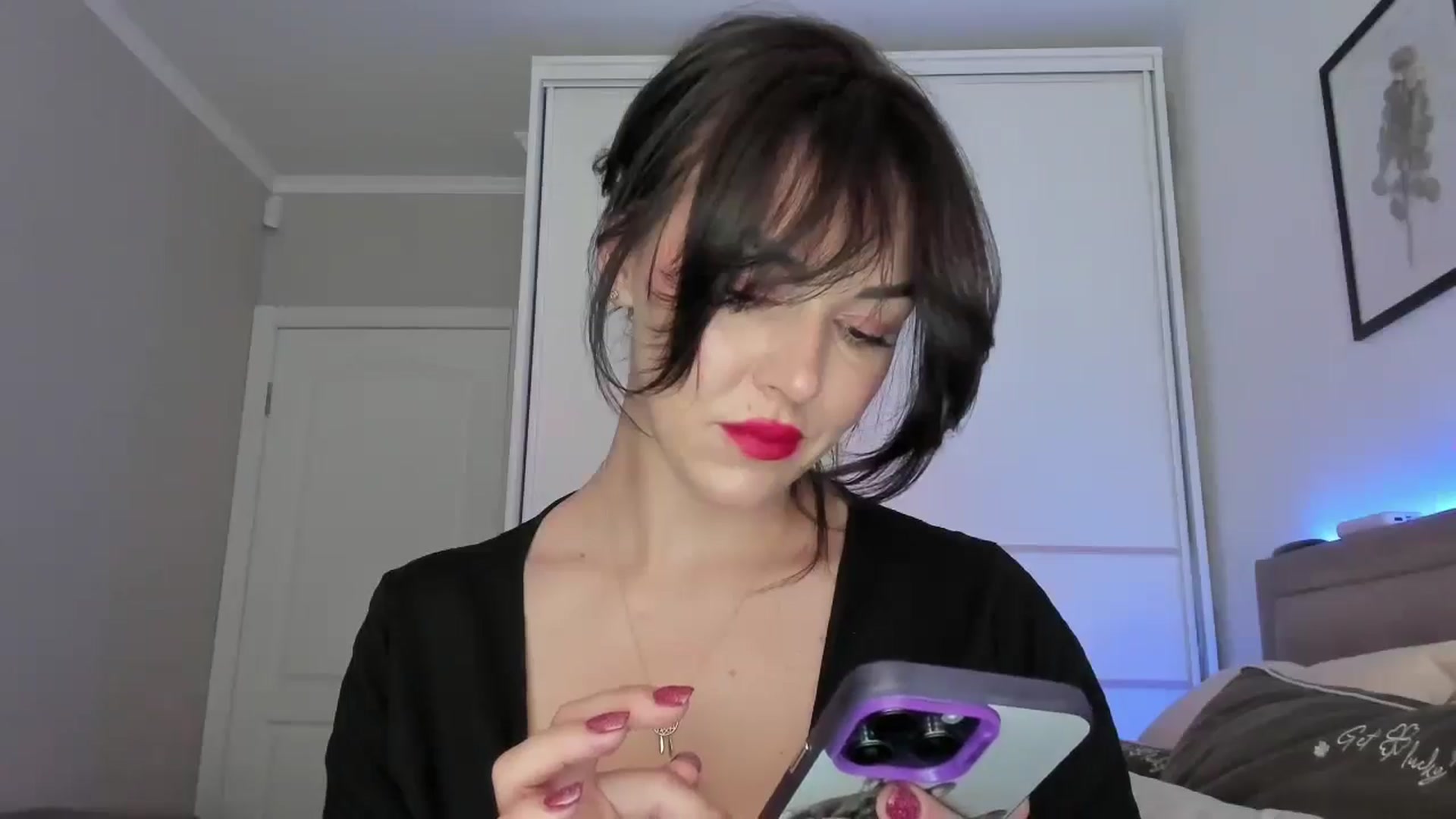 Gallery image thumbnail from MissNelly_'s myfreecams stream on, 11/29/2025, 18:00 image 19 of 20