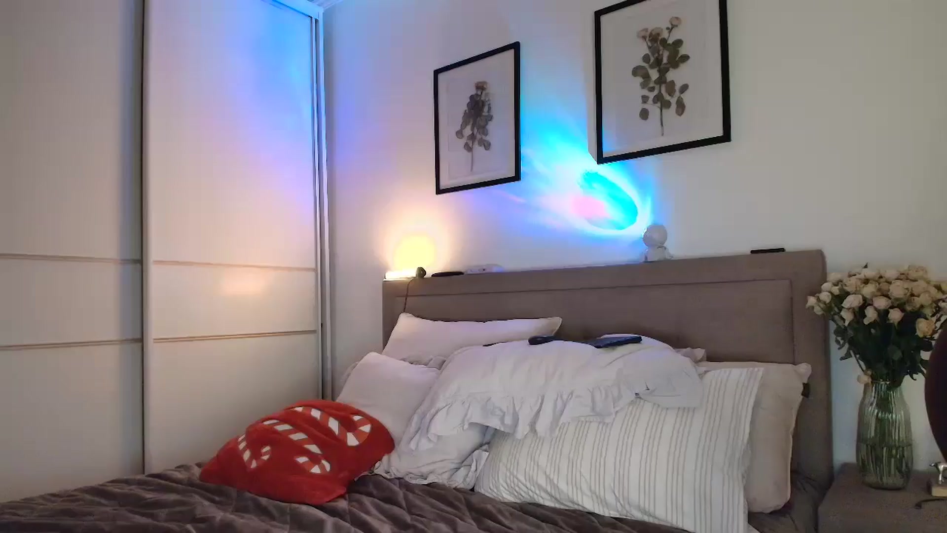 Gallery image thumbnail from MissNelly_'s myfreecams stream on, 12/14/2025, 19:21 image 14 of 20