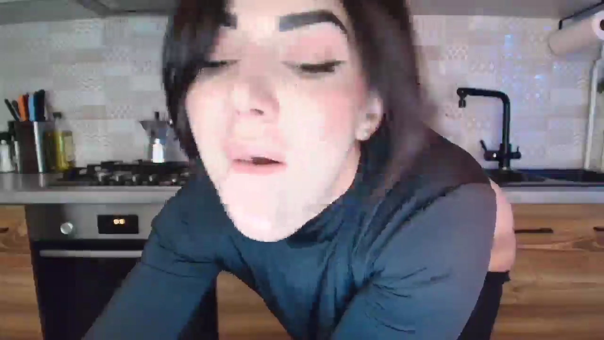 Gallery image thumbnail from MissNelly_'s myfreecams stream on, 12/30/2025, 16:20 image 16 of 20