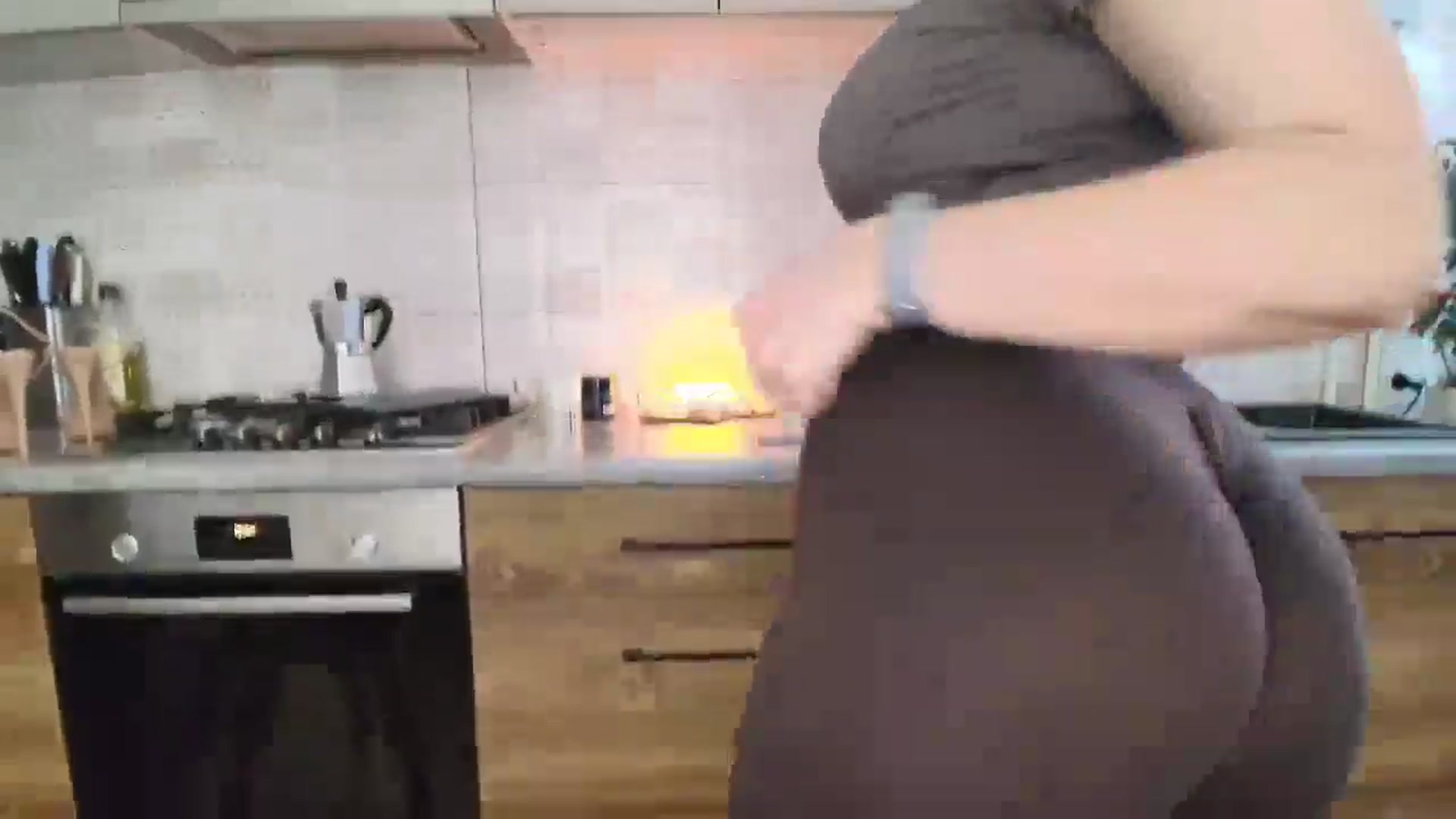 Gallery image thumbnail from MissNelly_'s myfreecams stream on, 01/11/2026, 14:38 image 2 of 20
