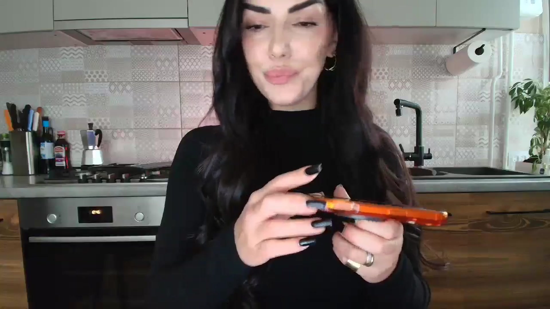 Gallery image thumbnail from MissNelly_'s myfreecams stream on, 04/20/2026, 16:58 image 17 of 20
