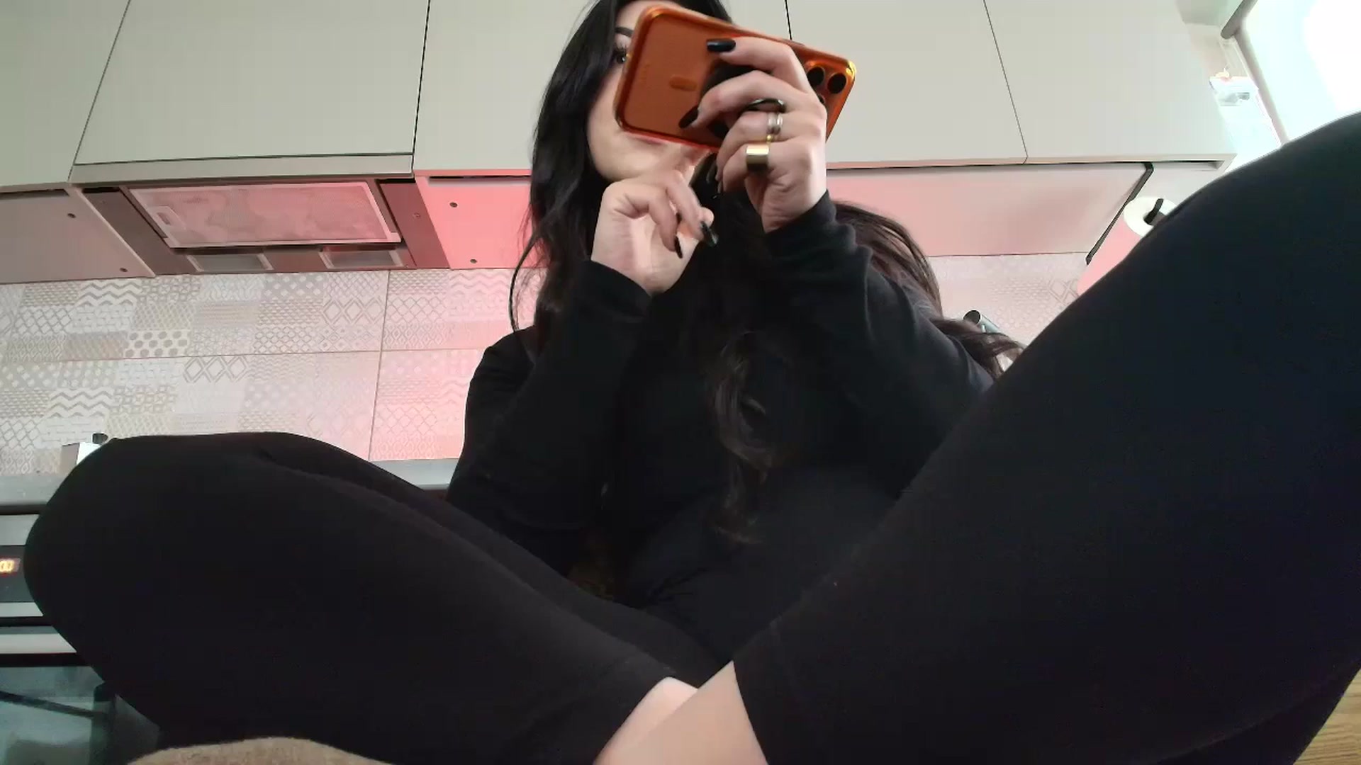 Gallery image thumbnail from MissNelly_'s myfreecams stream on, 04/20/2026, 16:58 image 3 of 20