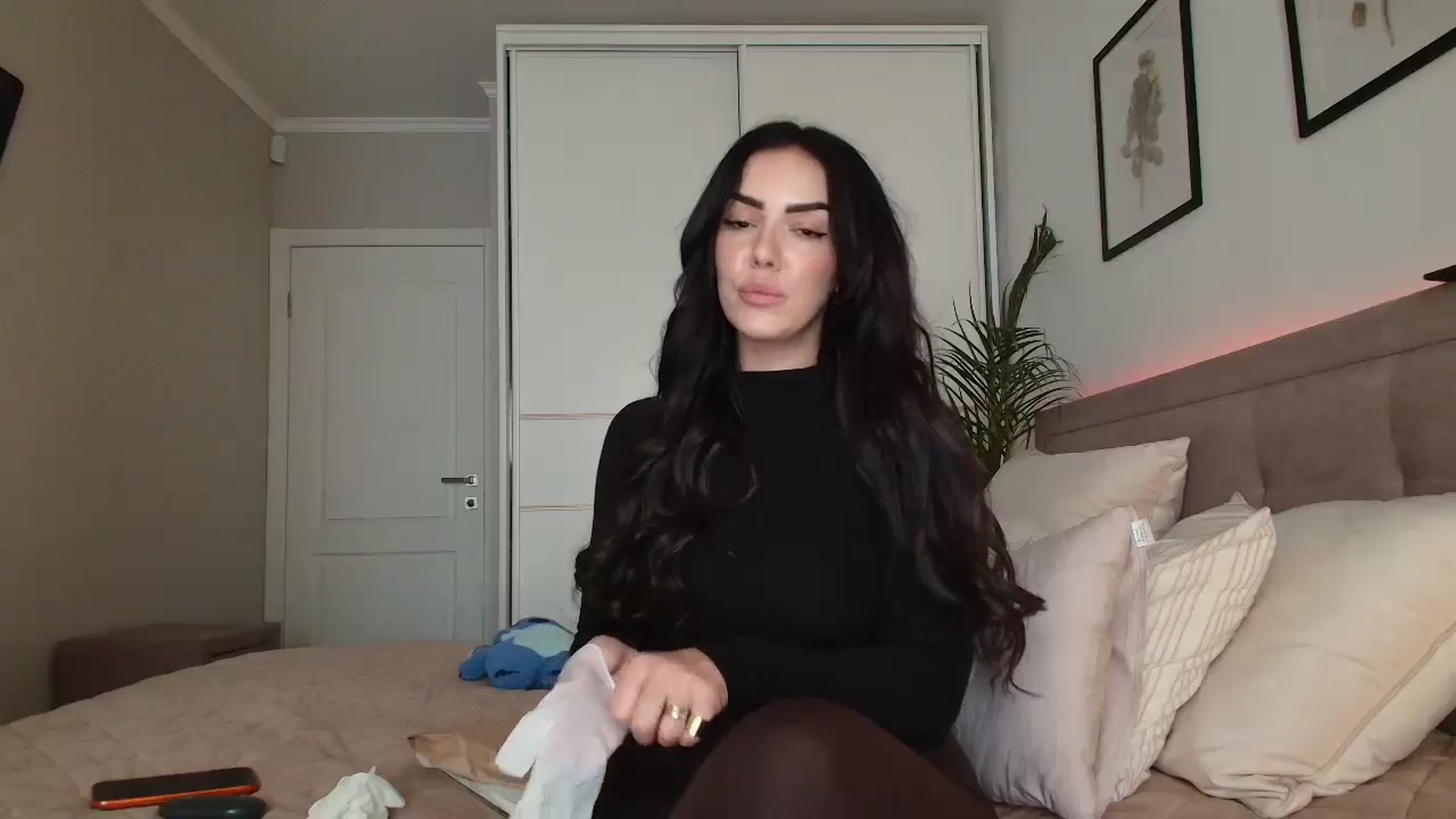 Gallery image thumbnail from MissNelly_'s myfreecams stream on, 04/21/2026, 13:59 image 8 of 20