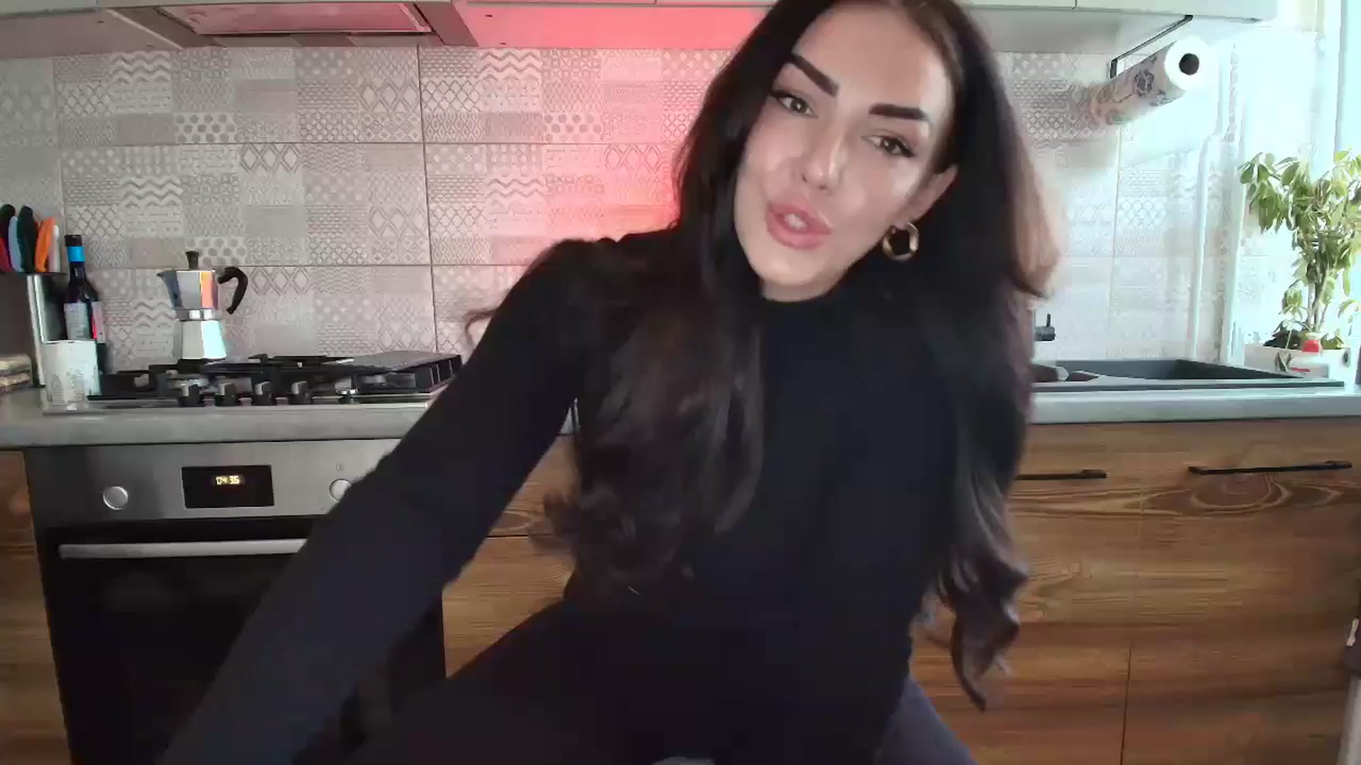 Gallery image thumbnail from MissNelly_'s myfreecams stream on, 05/10/2026, 14:01 image 1 of 20