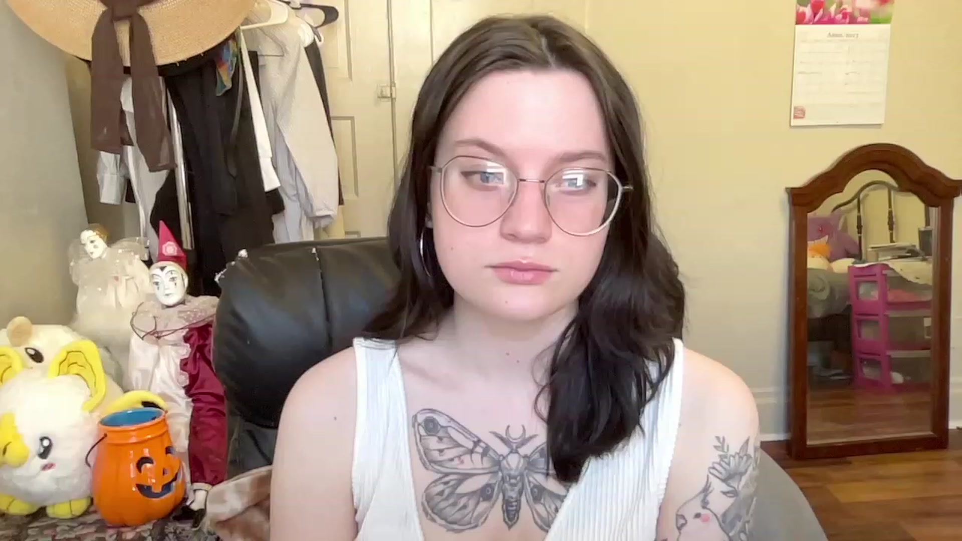 Gallery image thumbnail from MissOana1's myfreecams stream on, 04/16/2023, 16:52 image 2 of 20