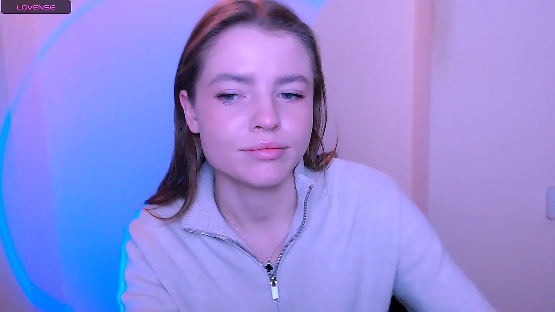 Gallery image thumbnail from MissOli_'s myfreecams stream on, 12/21/2025, 10:07 image 20 of 20
