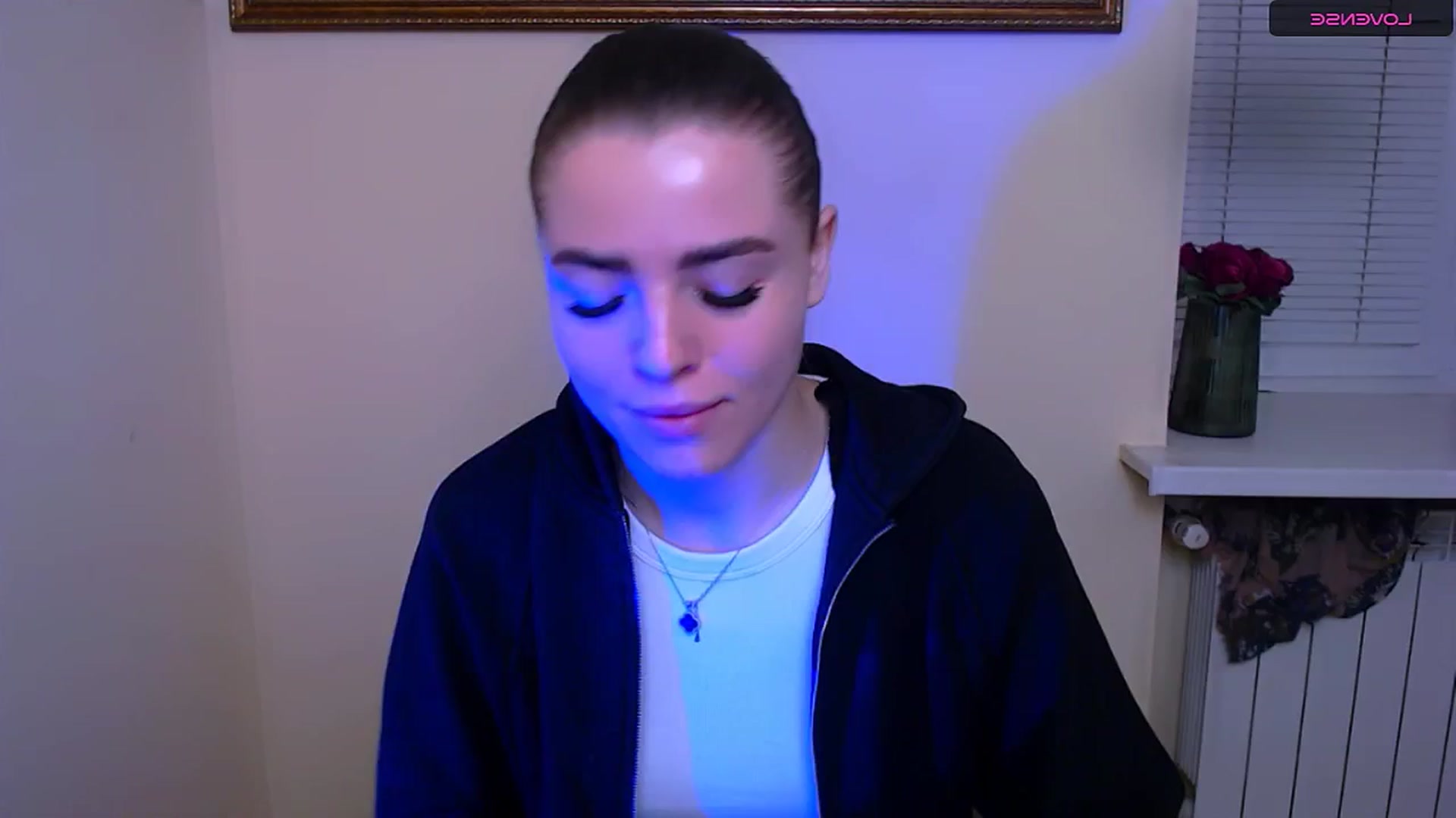 Gallery image thumbnail from MissOli_'s myfreecams stream on, 12/23/2025, 13:53 image 5 of 20