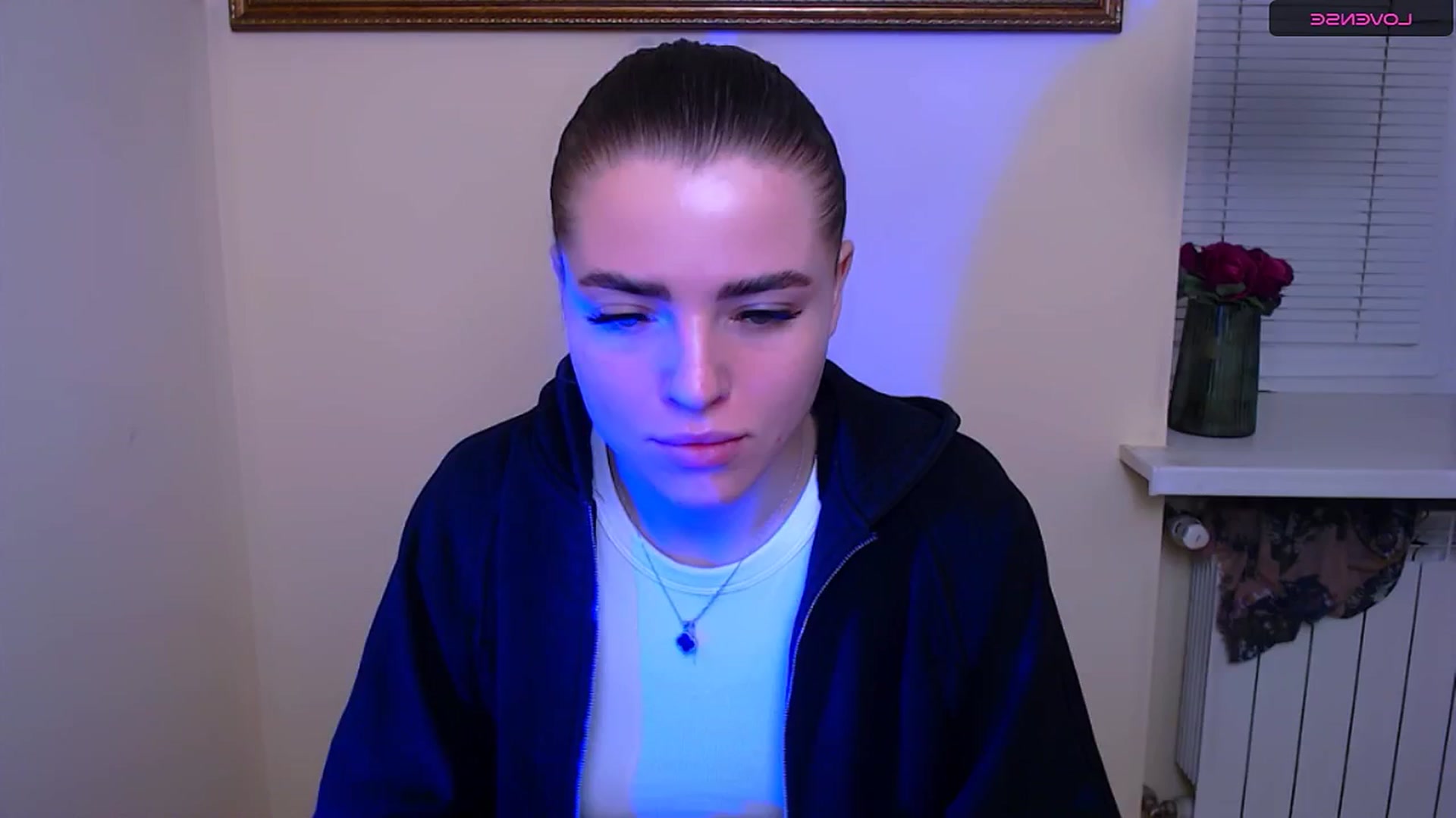 Gallery image thumbnail from MissOli_'s myfreecams stream on, 12/23/2025, 13:53 image 7 of 20