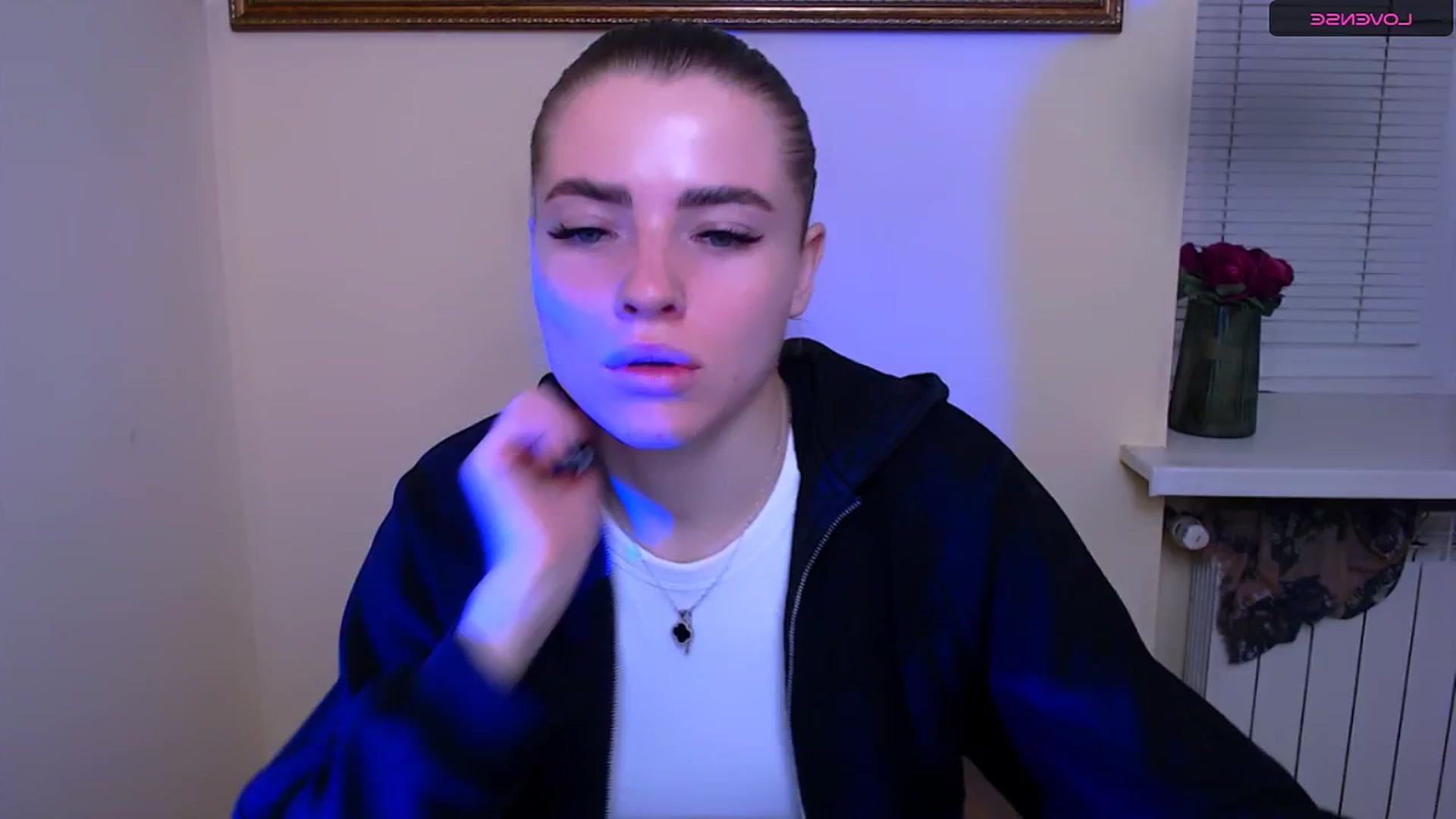 Gallery image thumbnail from MissOli_'s myfreecams stream on, 12/23/2025, 13:53 image 19 of 20