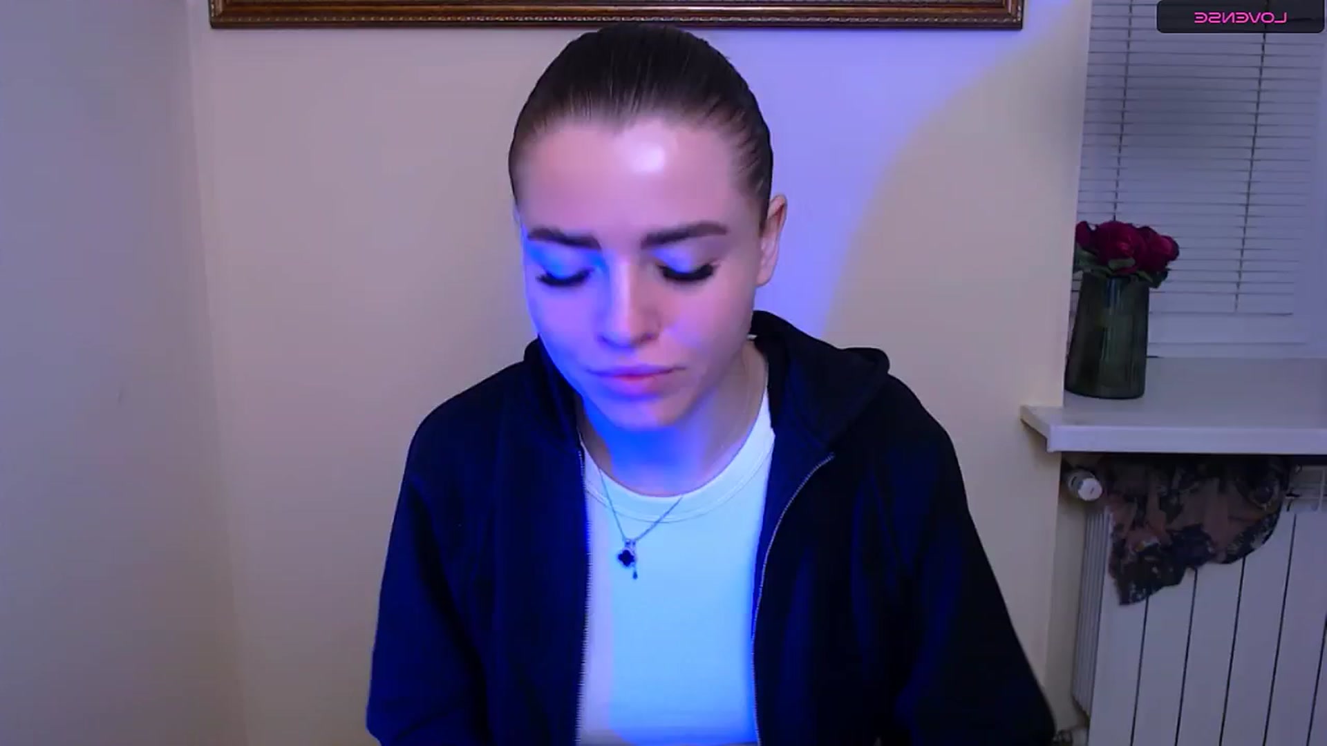 Gallery image thumbnail from MissOli_'s myfreecams stream on, 12/23/2025, 13:53 image 10 of 20