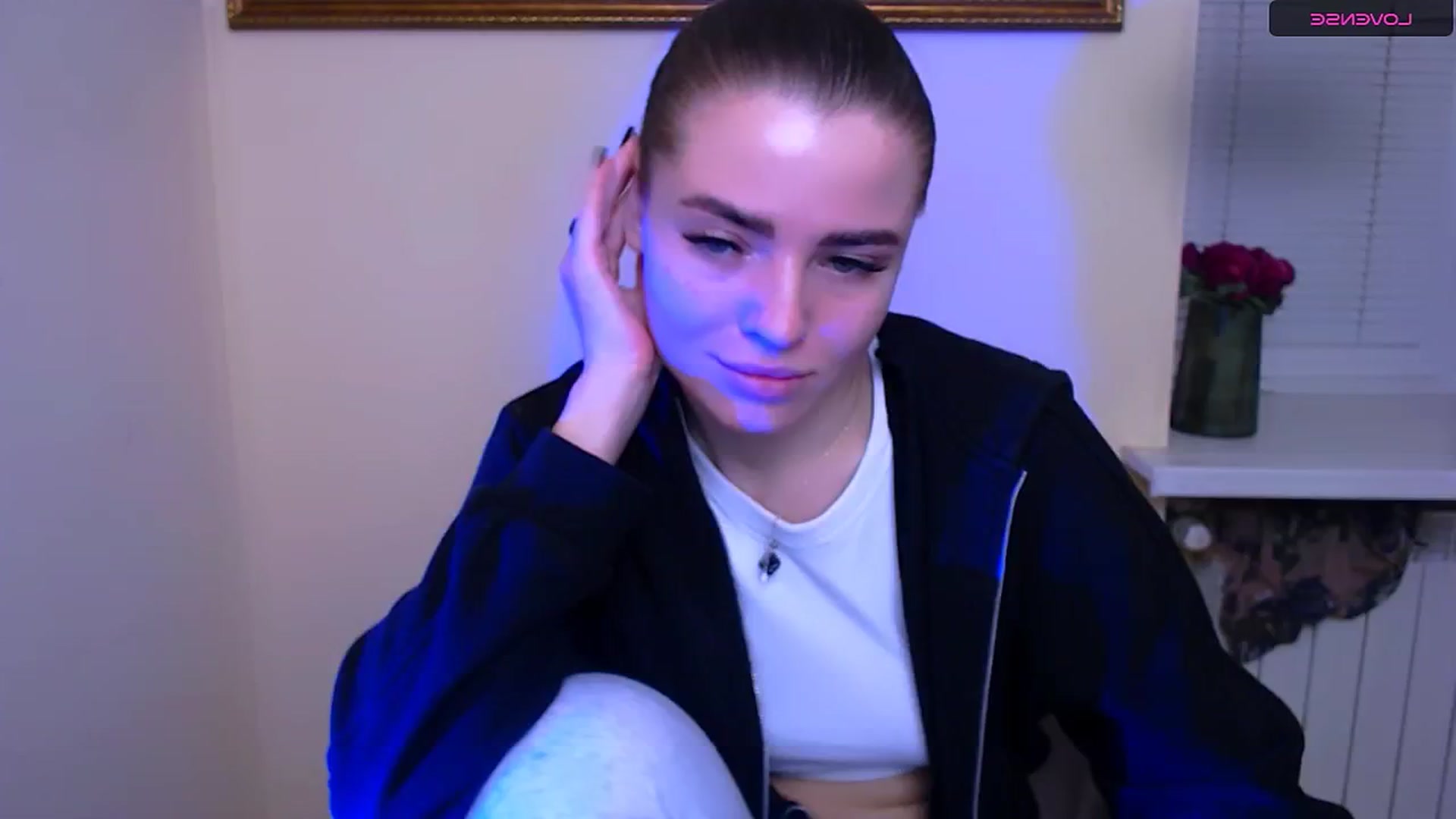 Gallery image thumbnail from MissOli_'s myfreecams stream on, 12/23/2025, 14:53 image 13 of 20