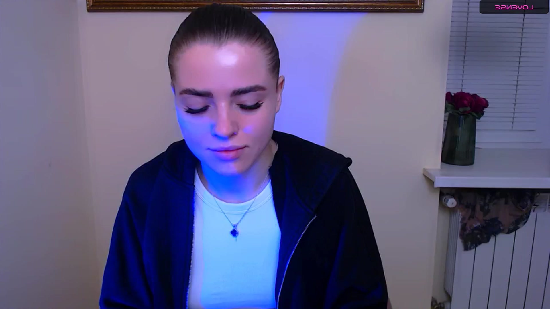 Gallery image thumbnail from MissOli_'s myfreecams stream on, 12/23/2025, 14:53 image 7 of 20