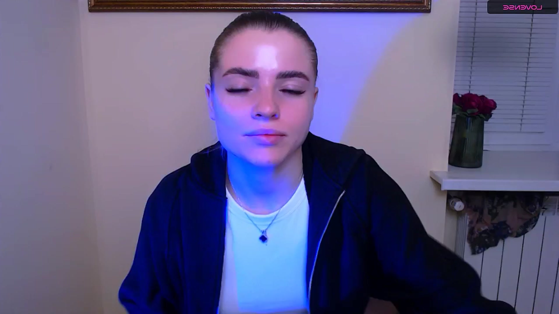 Gallery image thumbnail from MissOli_'s myfreecams stream on, 12/23/2025, 14:53 image 1 of 20