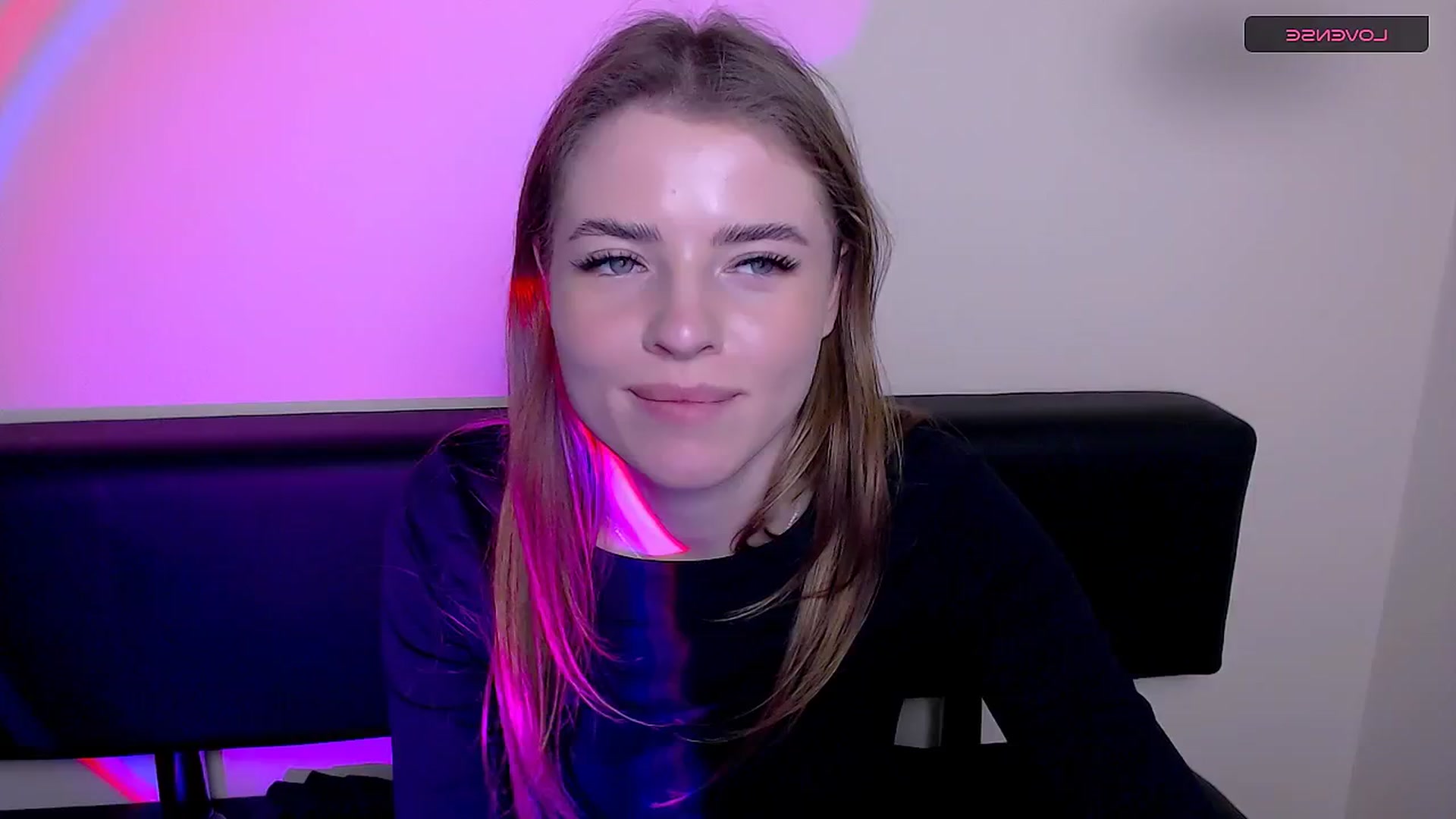 Gallery image thumbnail from MissOli_'s myfreecams stream on, 12/30/2025, 11:41 image 2 of 20