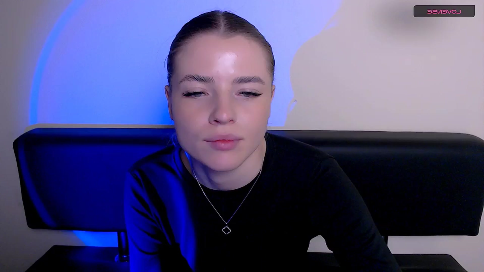 Gallery image thumbnail from MissOli_'s myfreecams stream on, 01/02/2026, 12:19 image 4 of 20