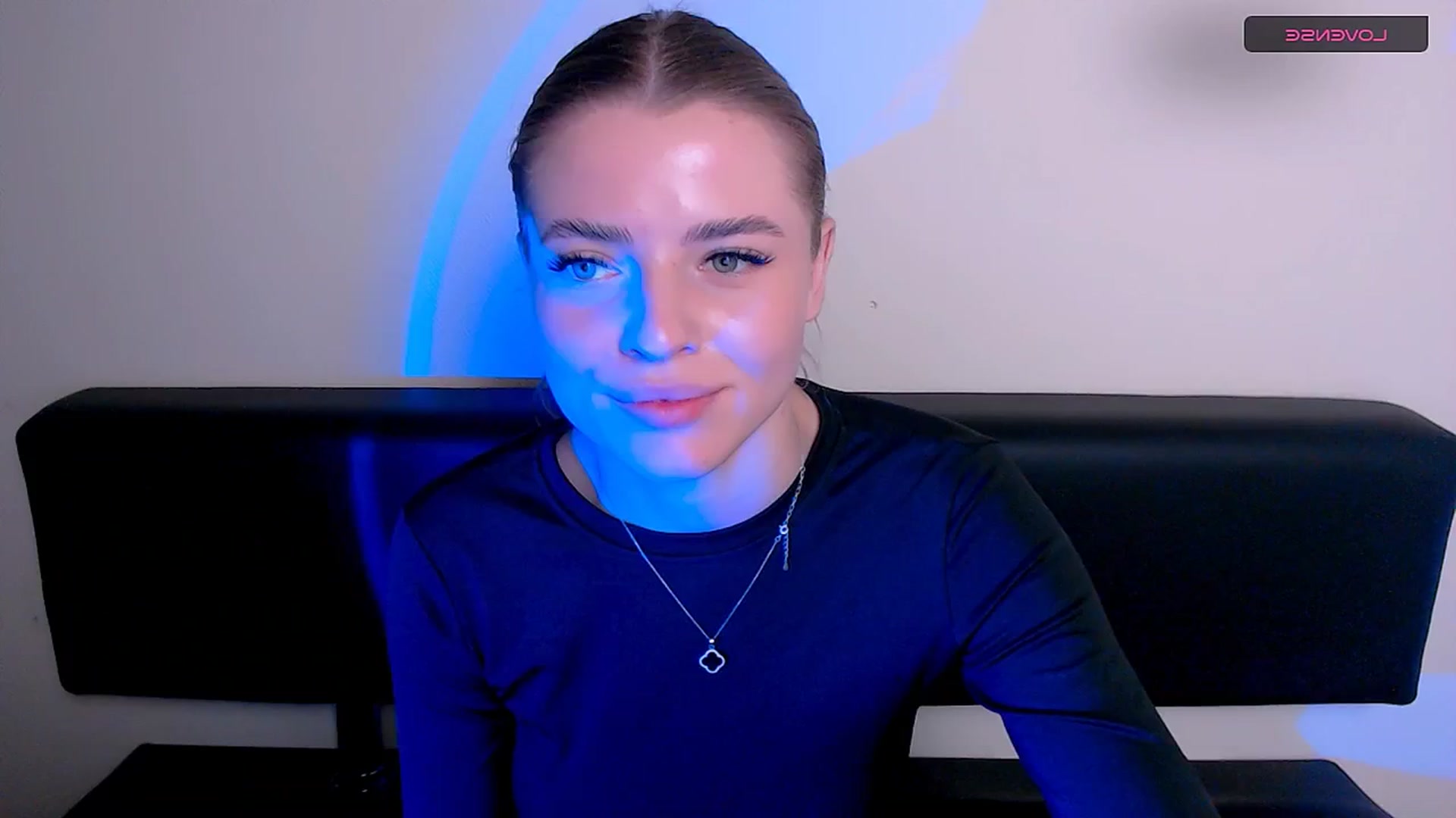 Gallery image thumbnail from MissOli_'s myfreecams stream on, 01/02/2026, 14:39 image 15 of 20