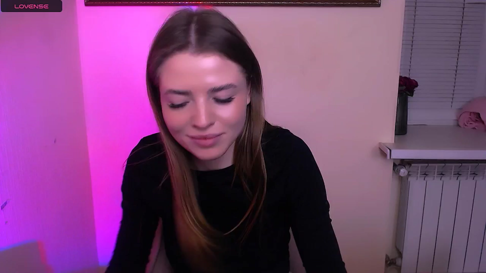 Gallery image thumbnail from MissOli_'s myfreecams stream on, 01/04/2026, 18:23 image 9 of 20