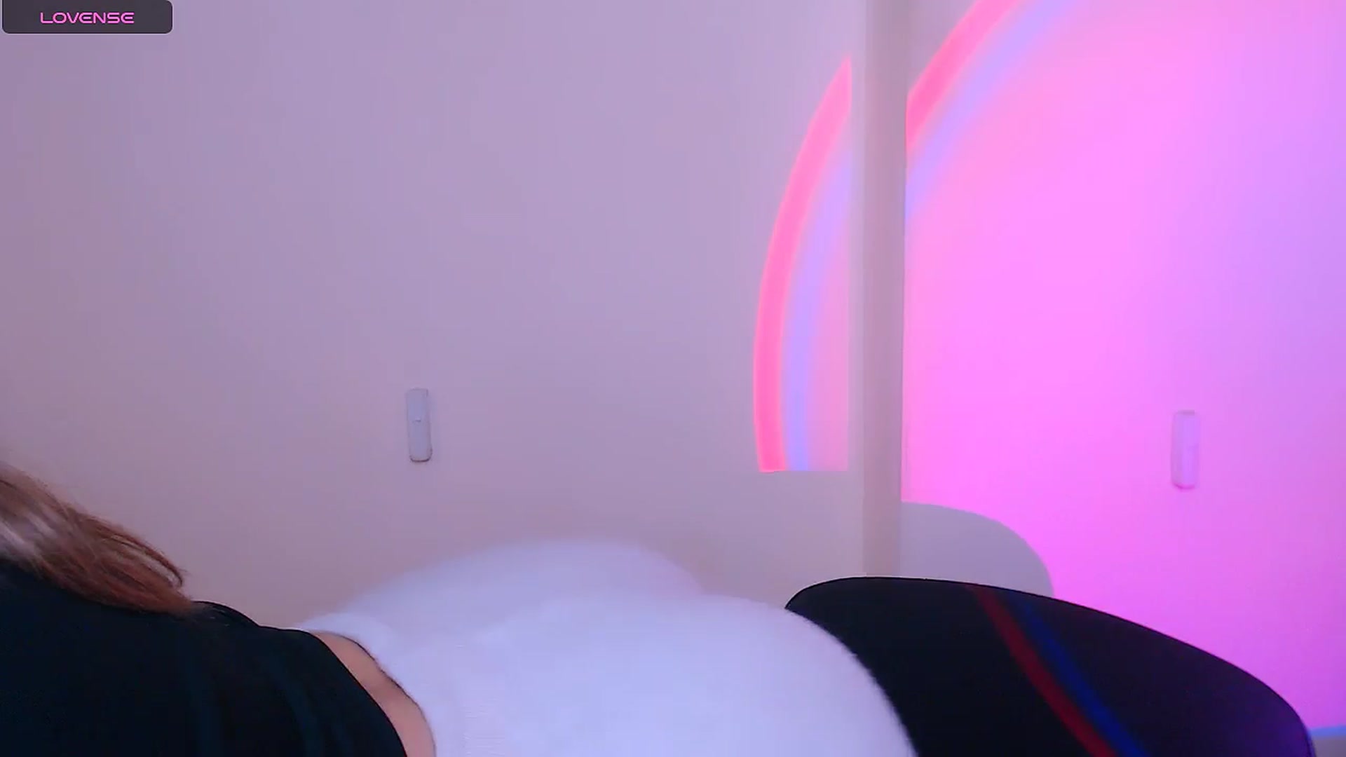 Gallery image thumbnail from MissOli_'s myfreecams stream on, 01/05/2026, 11:36 image 19 of 20