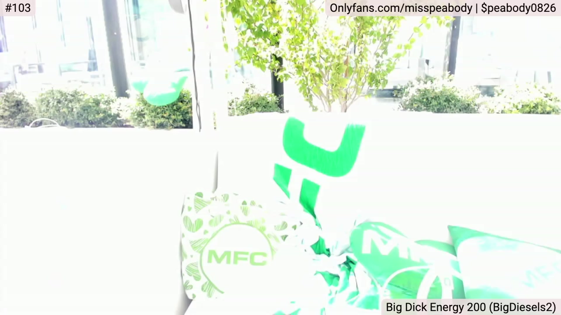 Gallery image thumbnail from MissPeabody's myfreecams stream on, 10/11/2023, 19:38 image 15 of 20