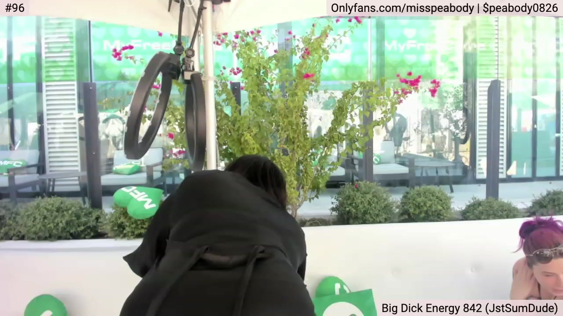 Gallery image thumbnail from MissPeabody's myfreecams stream on, 10/11/2023, 22:27 image 15 of 20