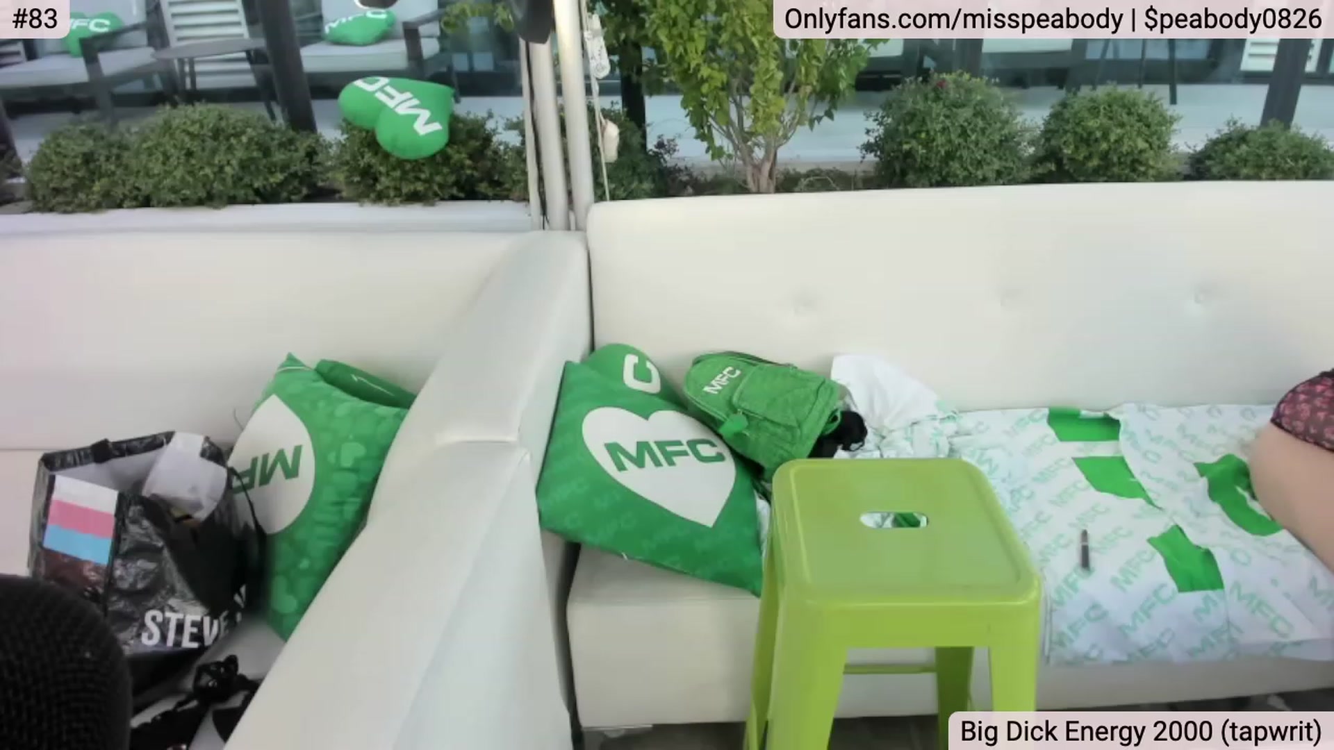 Gallery image thumbnail from MissPeabody's myfreecams stream on, 10/12/2023, 24:20 image 11 of 20