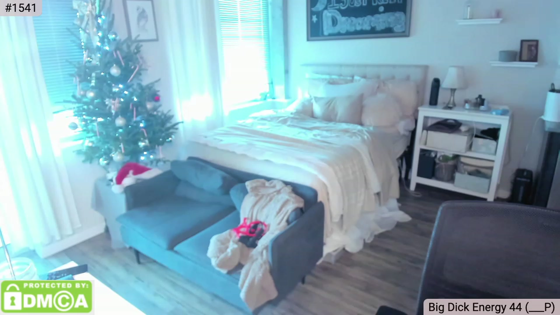 Gallery image thumbnail from MissPeabody's myfreecams stream on, 12/12/2023, 14:13 image 11 of 20